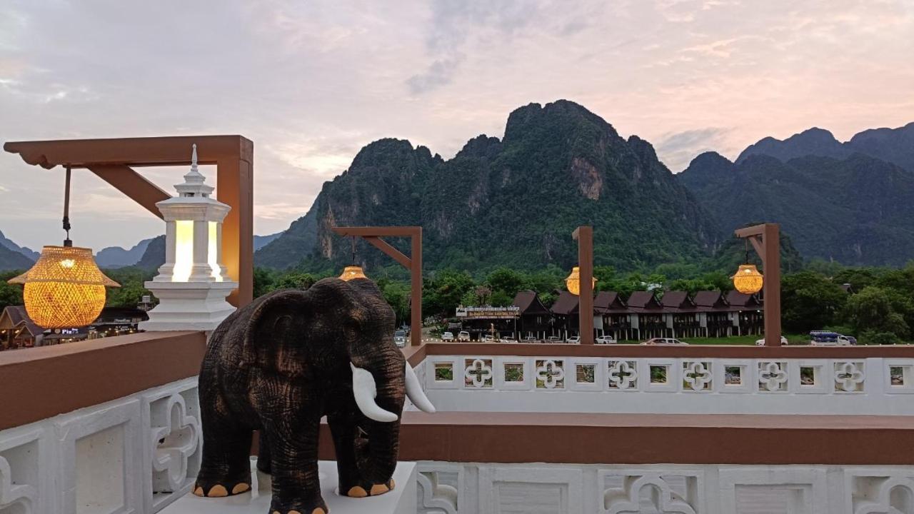 Phubarn VimarnVangvieng Resort