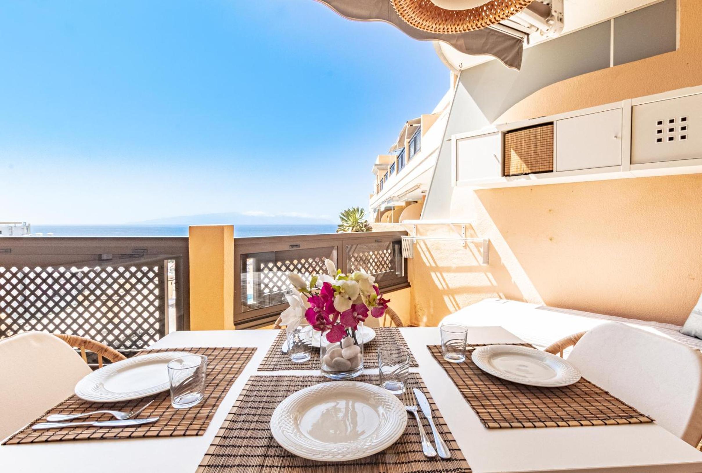 Ocean View Sunset Apt by Dream Homes Tenerife