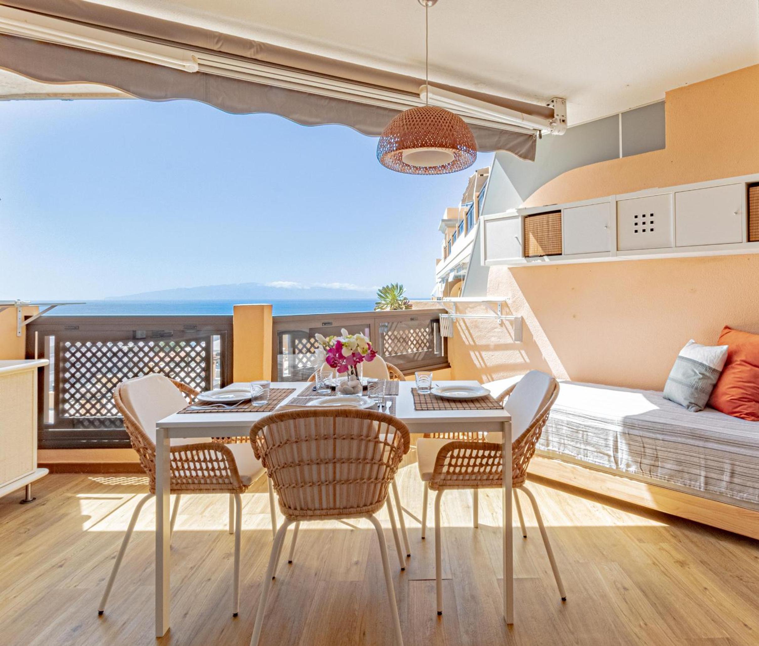 Ocean View Sunset Apt by Dream Homes Tenerife