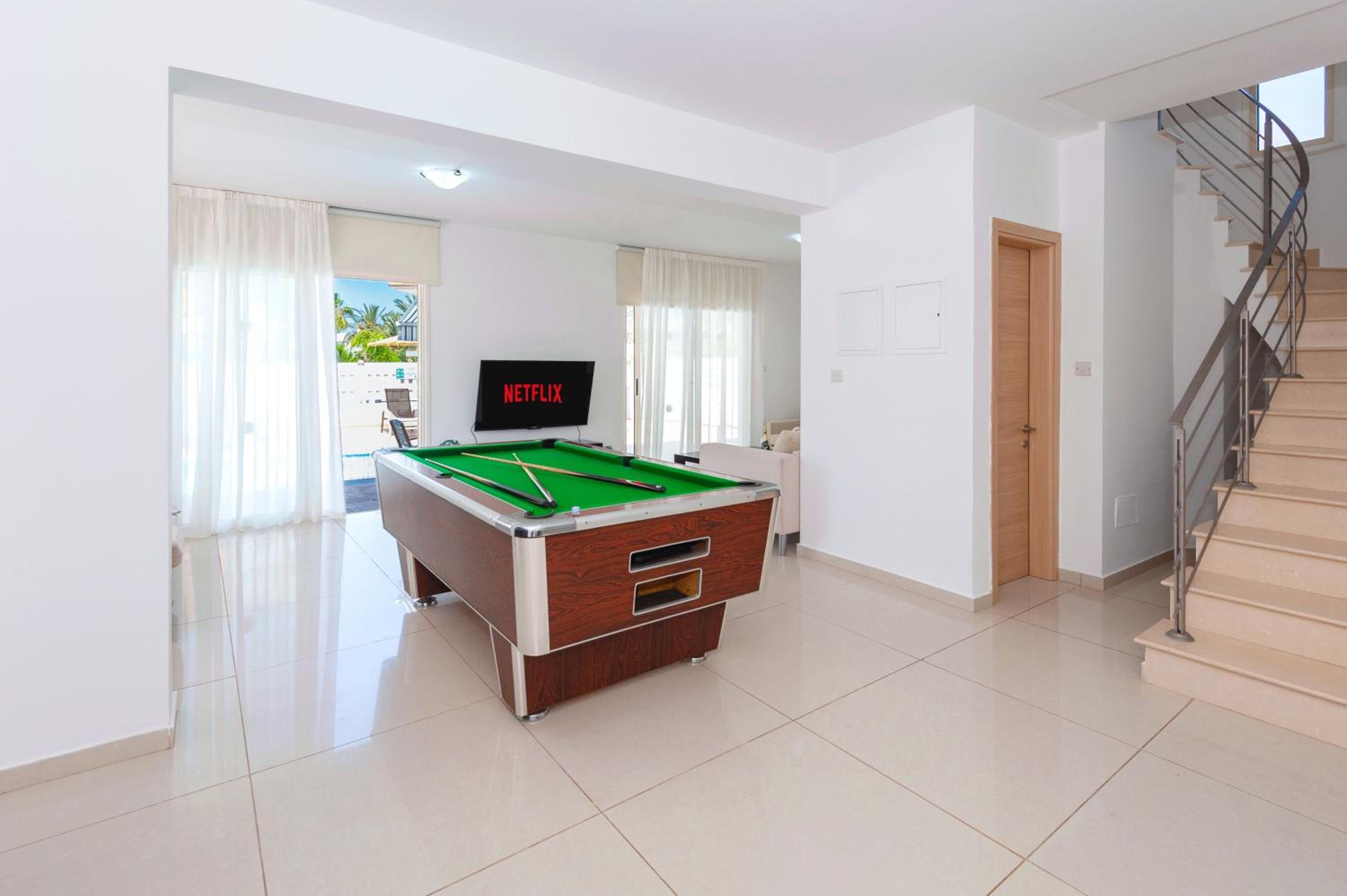 Villa Anemona - 100m from Pernera Beach