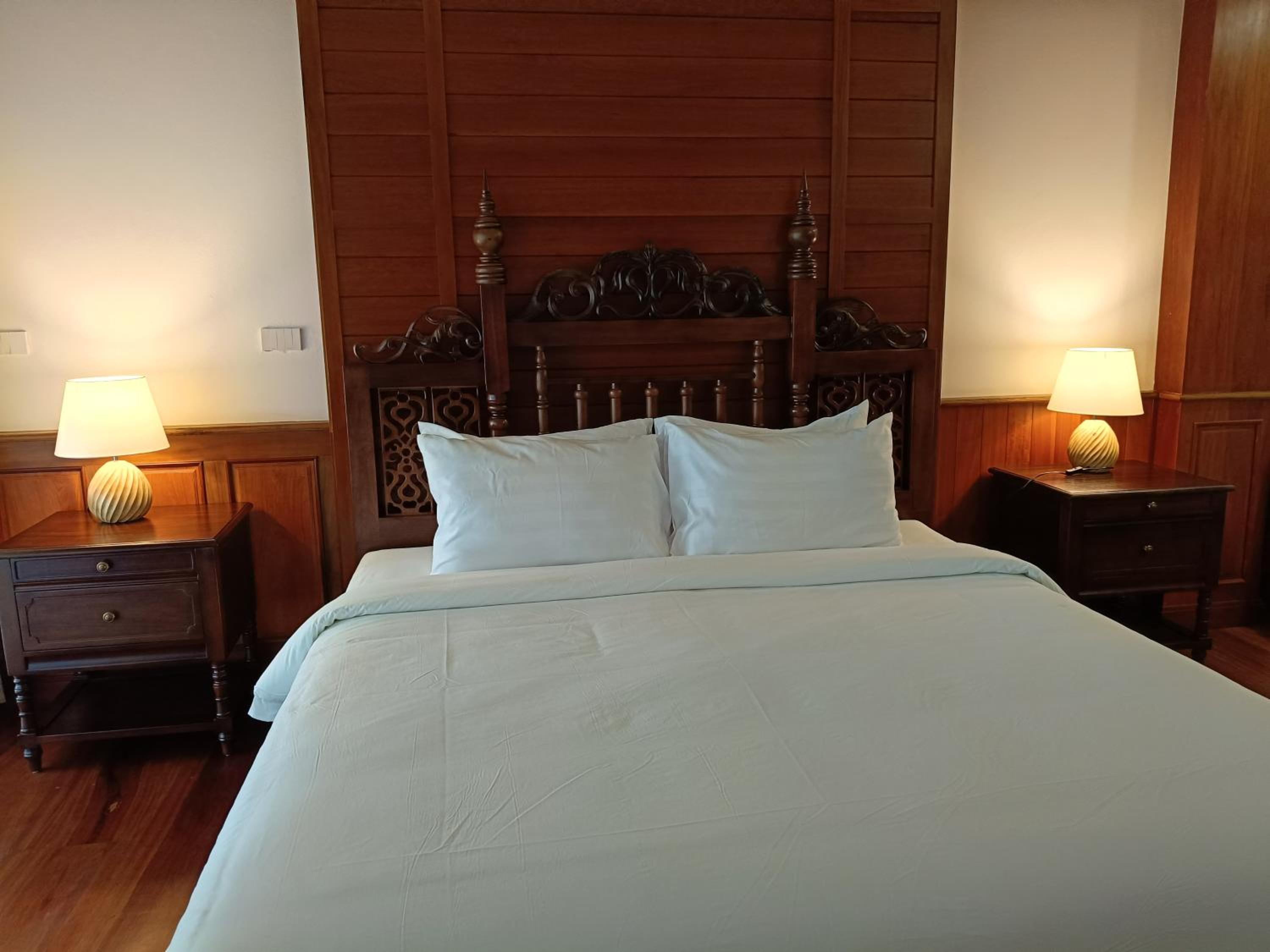 Phubarn VimarnVangvieng Resort