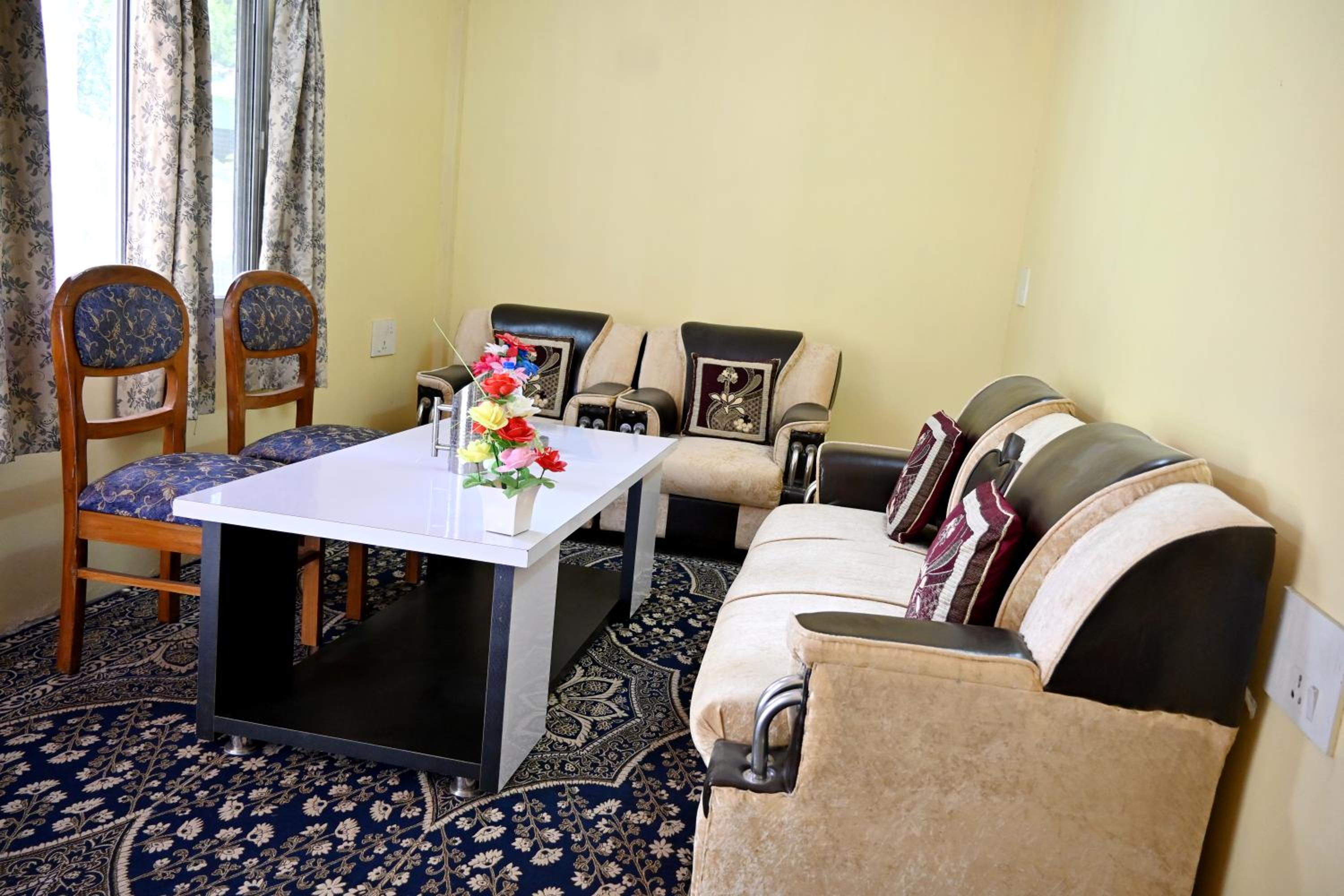 RAHUL Homestay