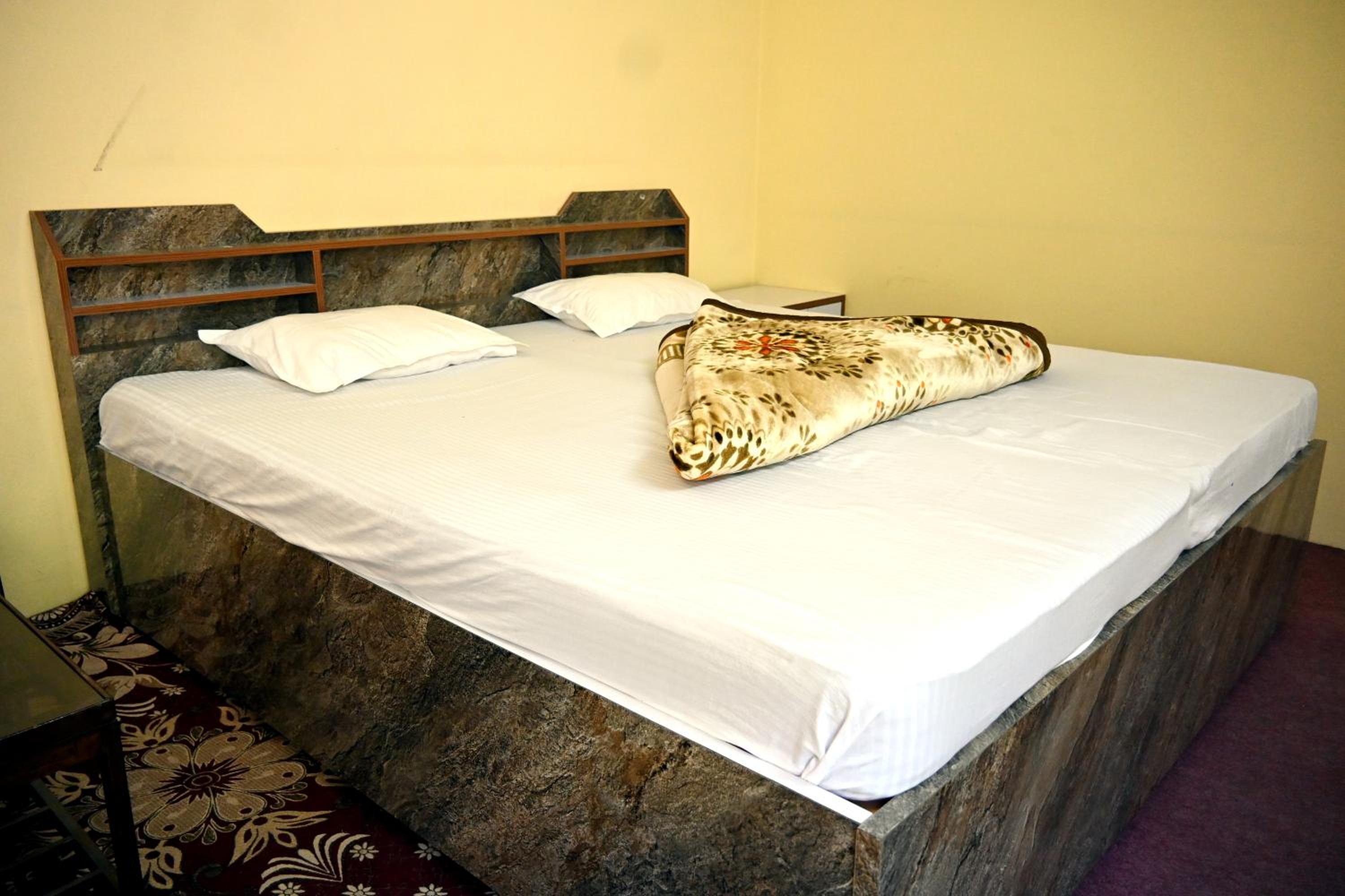RAHUL Homestay