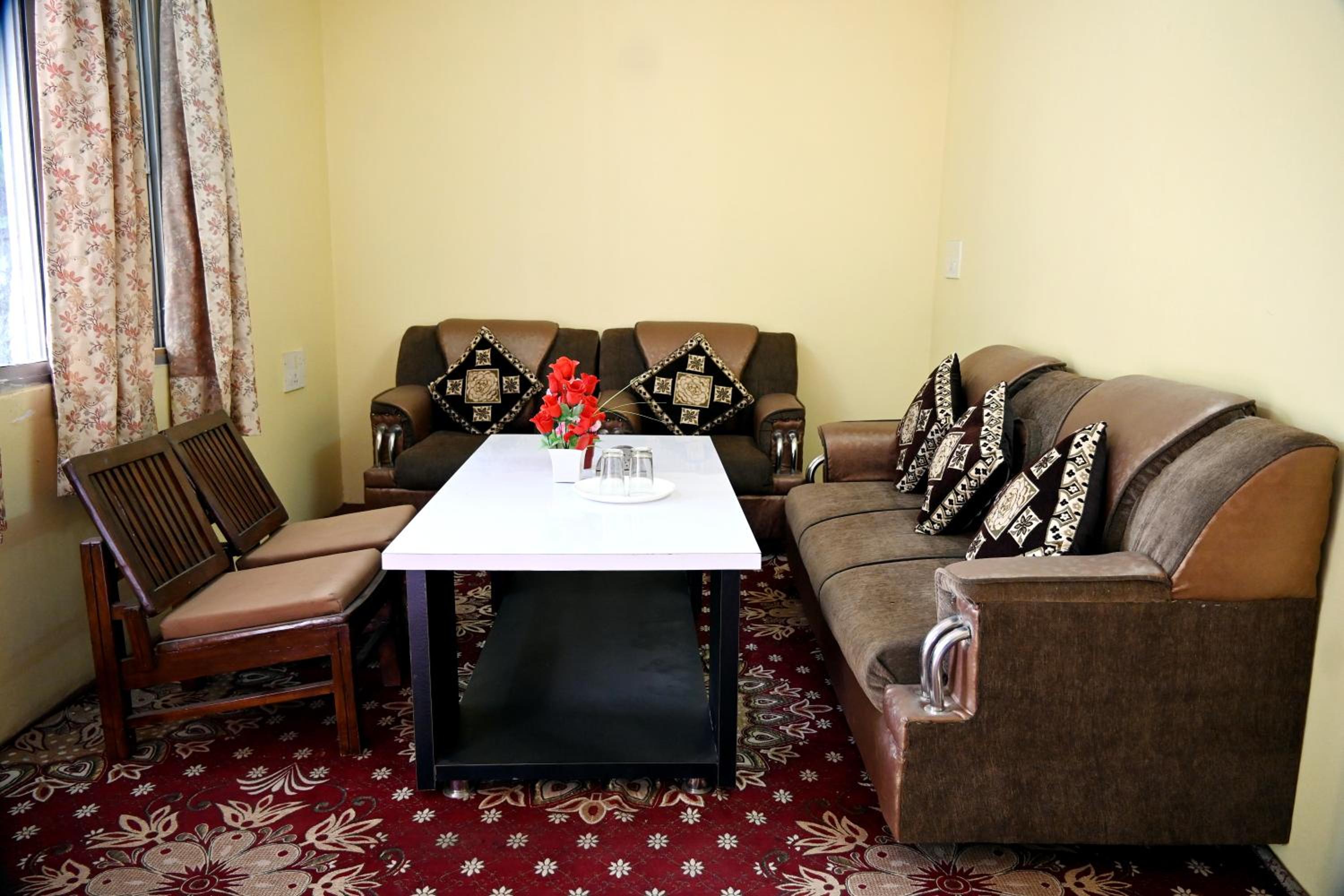 RAHUL Homestay
