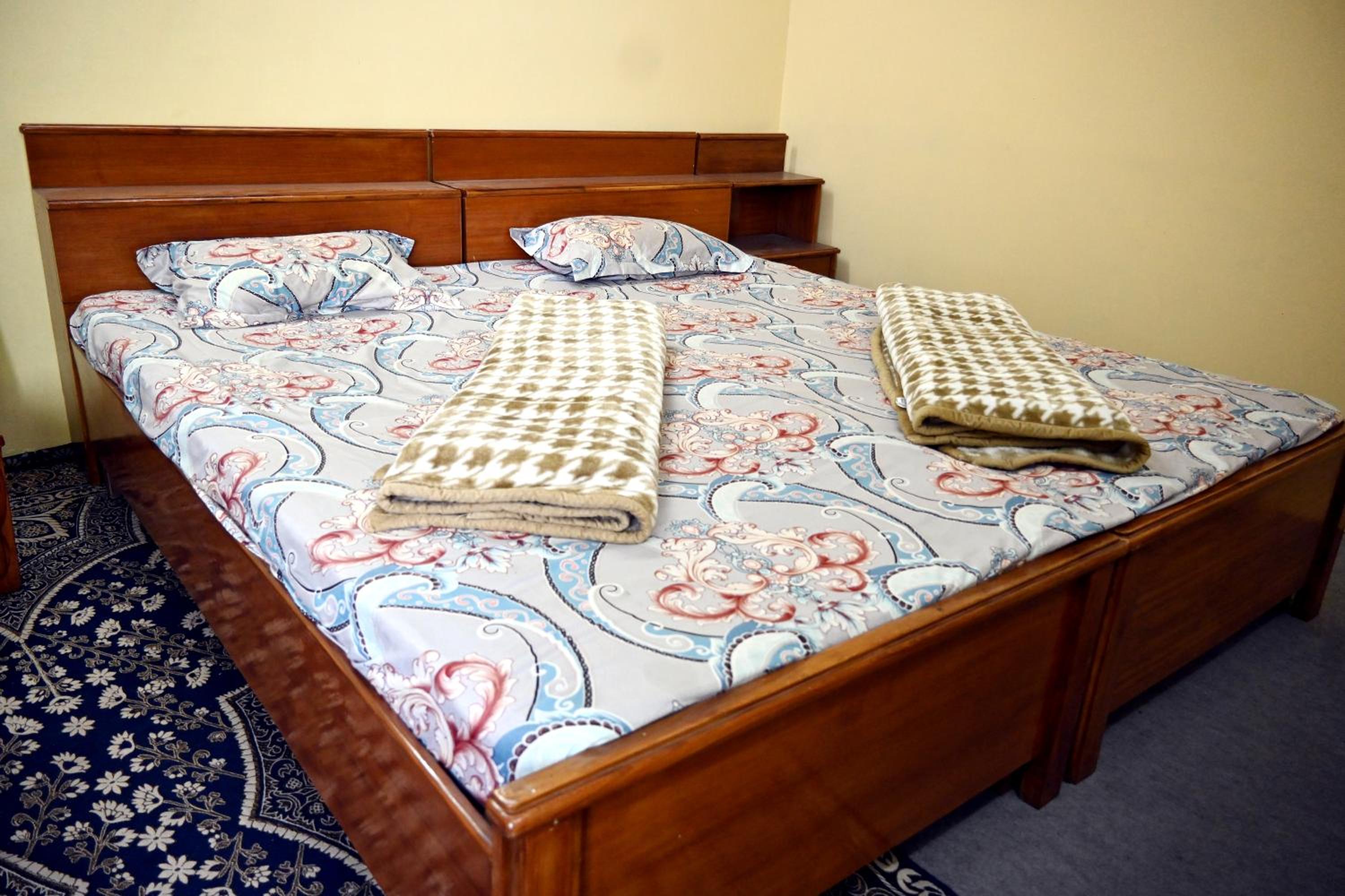 RAHUL Homestay