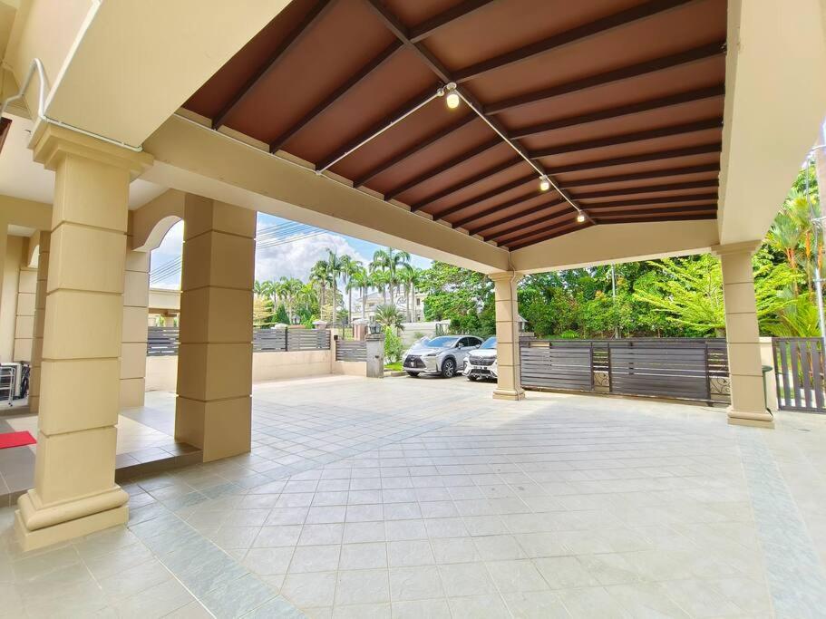 Jk Romance House 20Pax 6Carparks photo 2