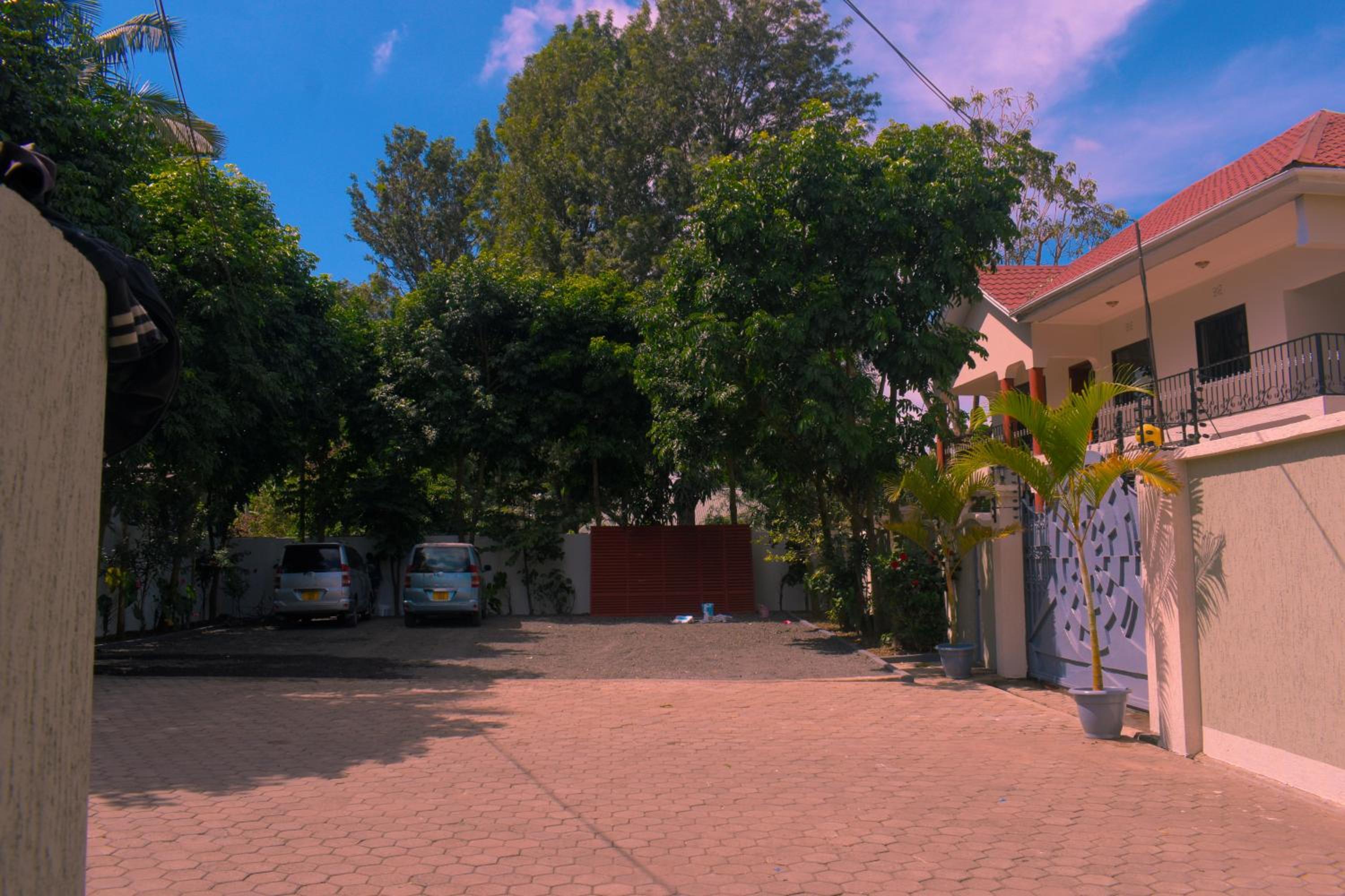 Photo 48