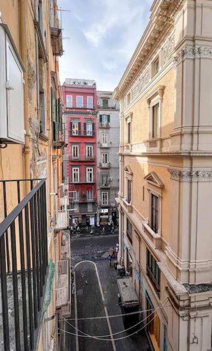 Shining Apt Next to Galleria Umberto