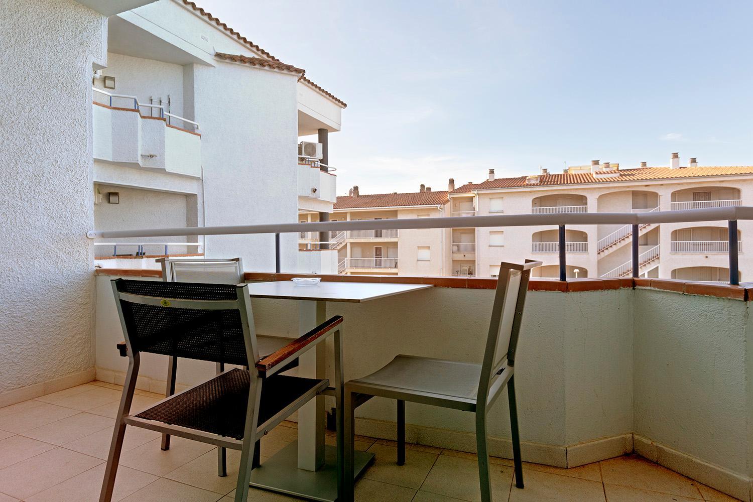 Apartamentos Empuriabrava Maurici Park