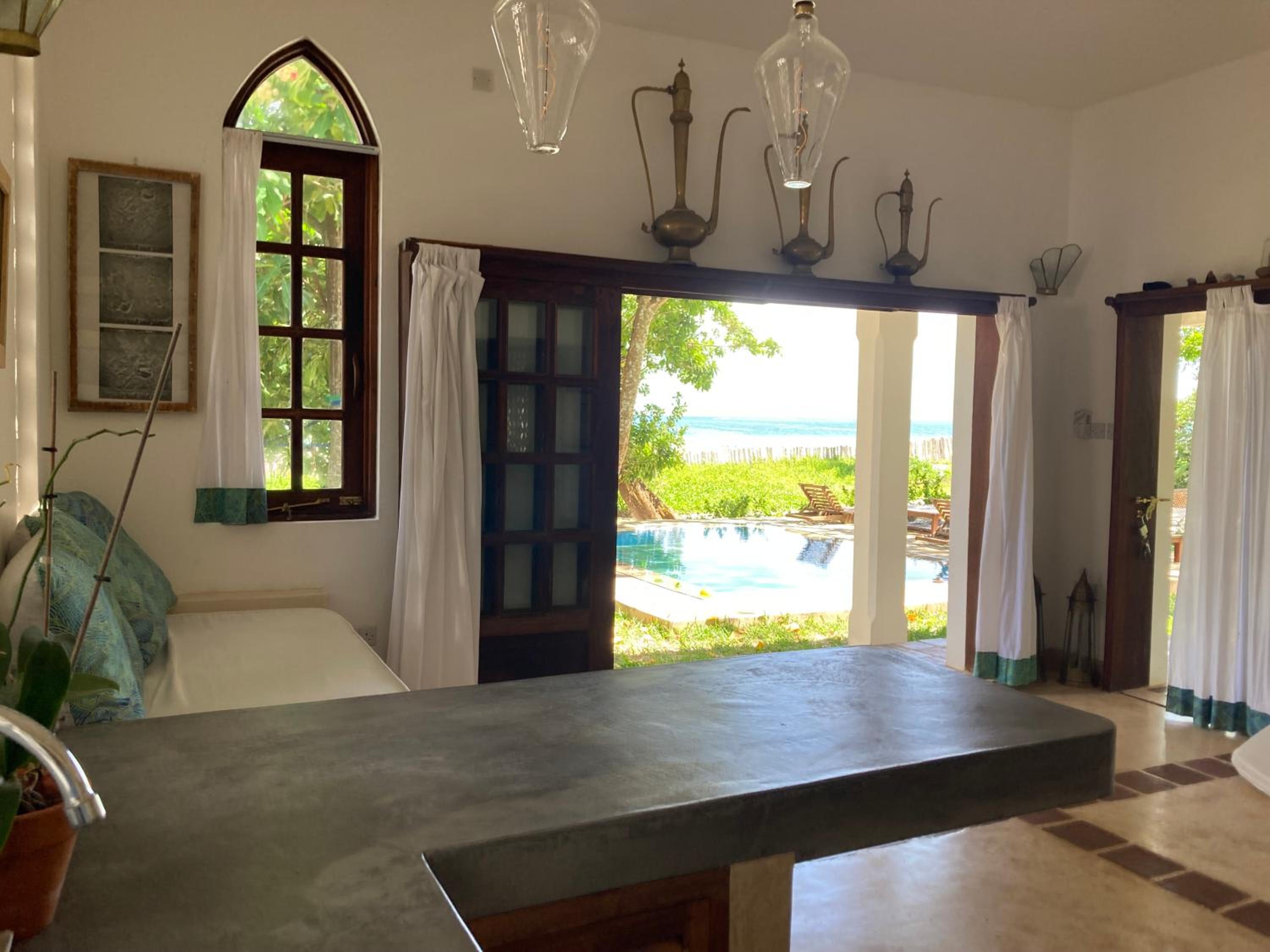 Mawimbi Cottage