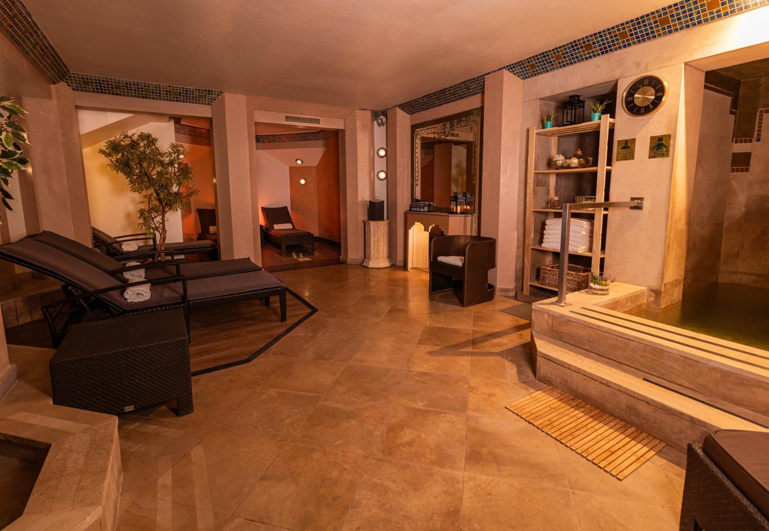 Le Grand Hôtel - Domaine De Divonne