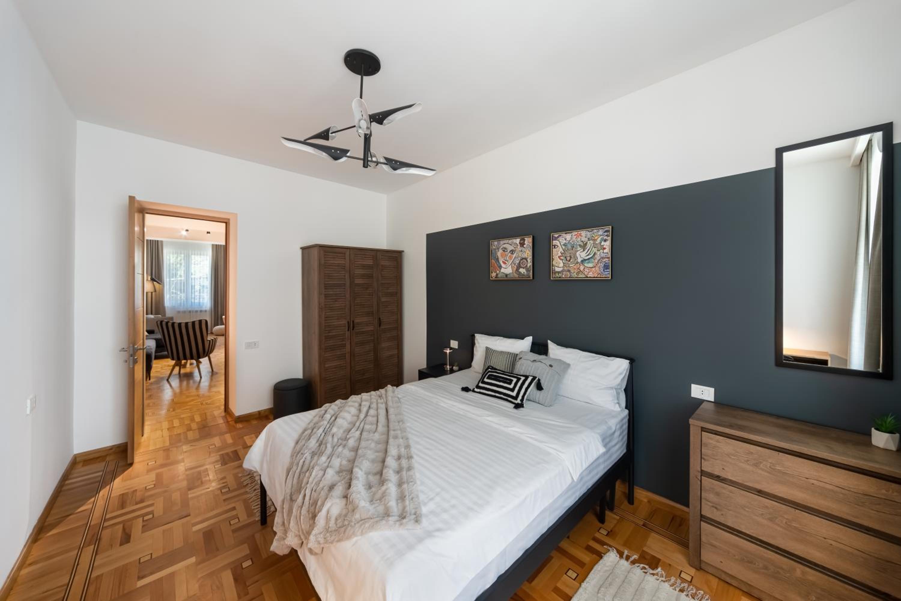Neva Apartment by Downtown Inn