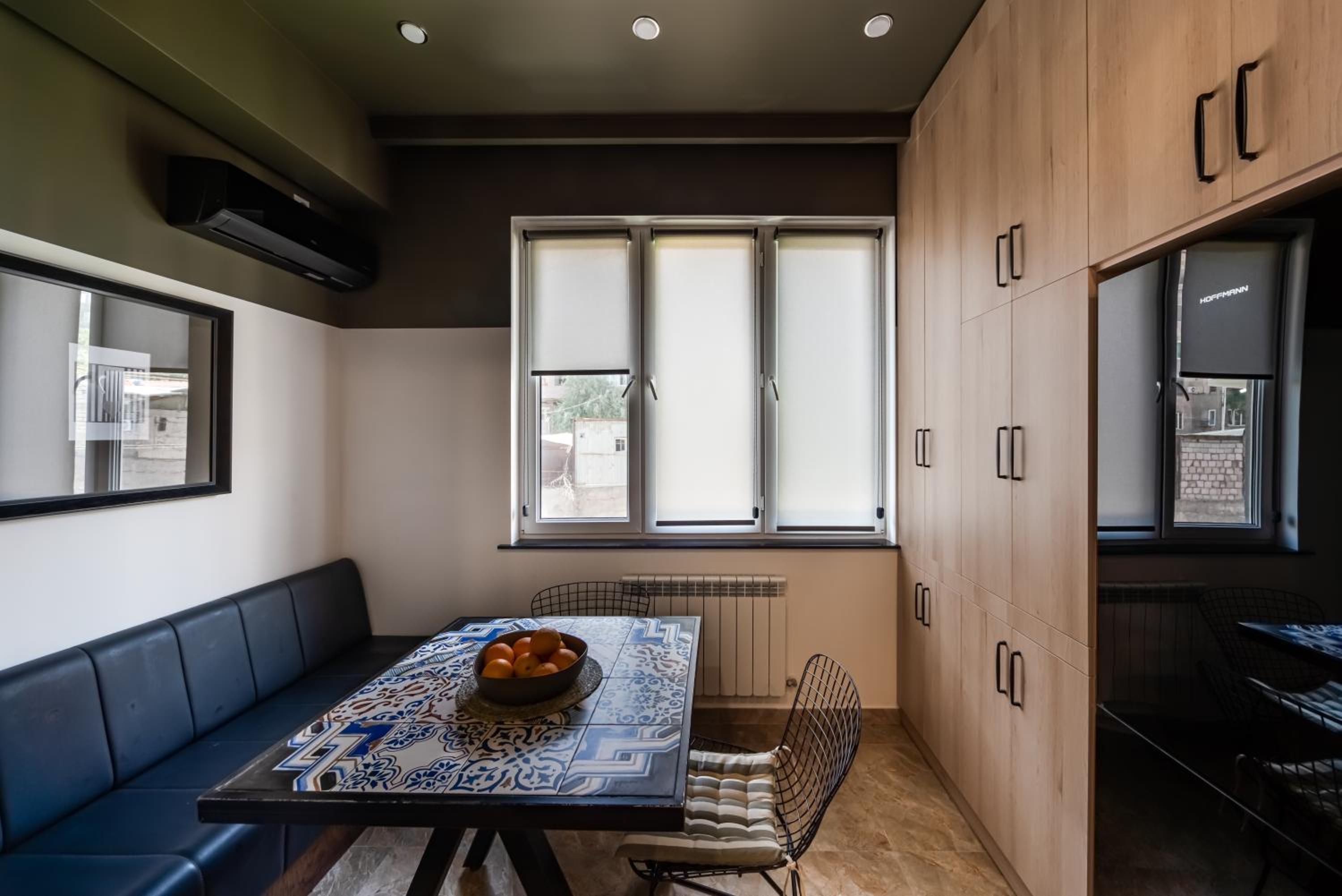 Neva Apartment by Downtown Inn