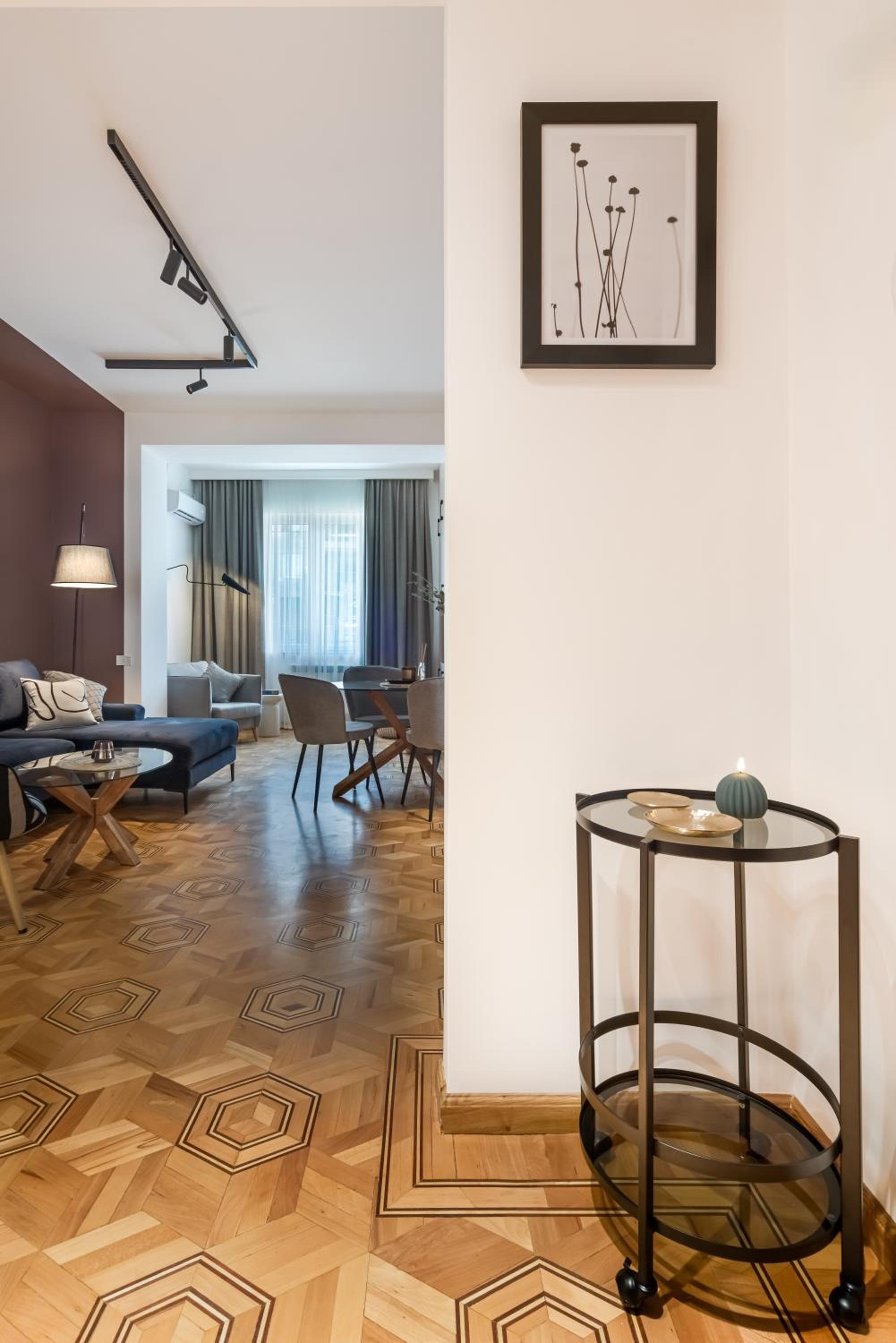 Neva Apartment by Downtown Inn