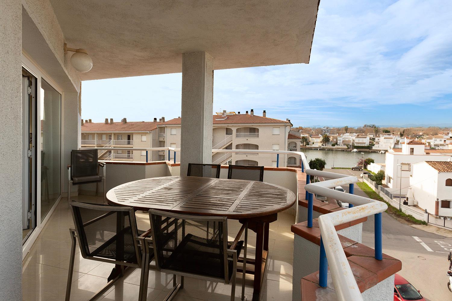 Apartamentos Empuriabrava Maurici Park