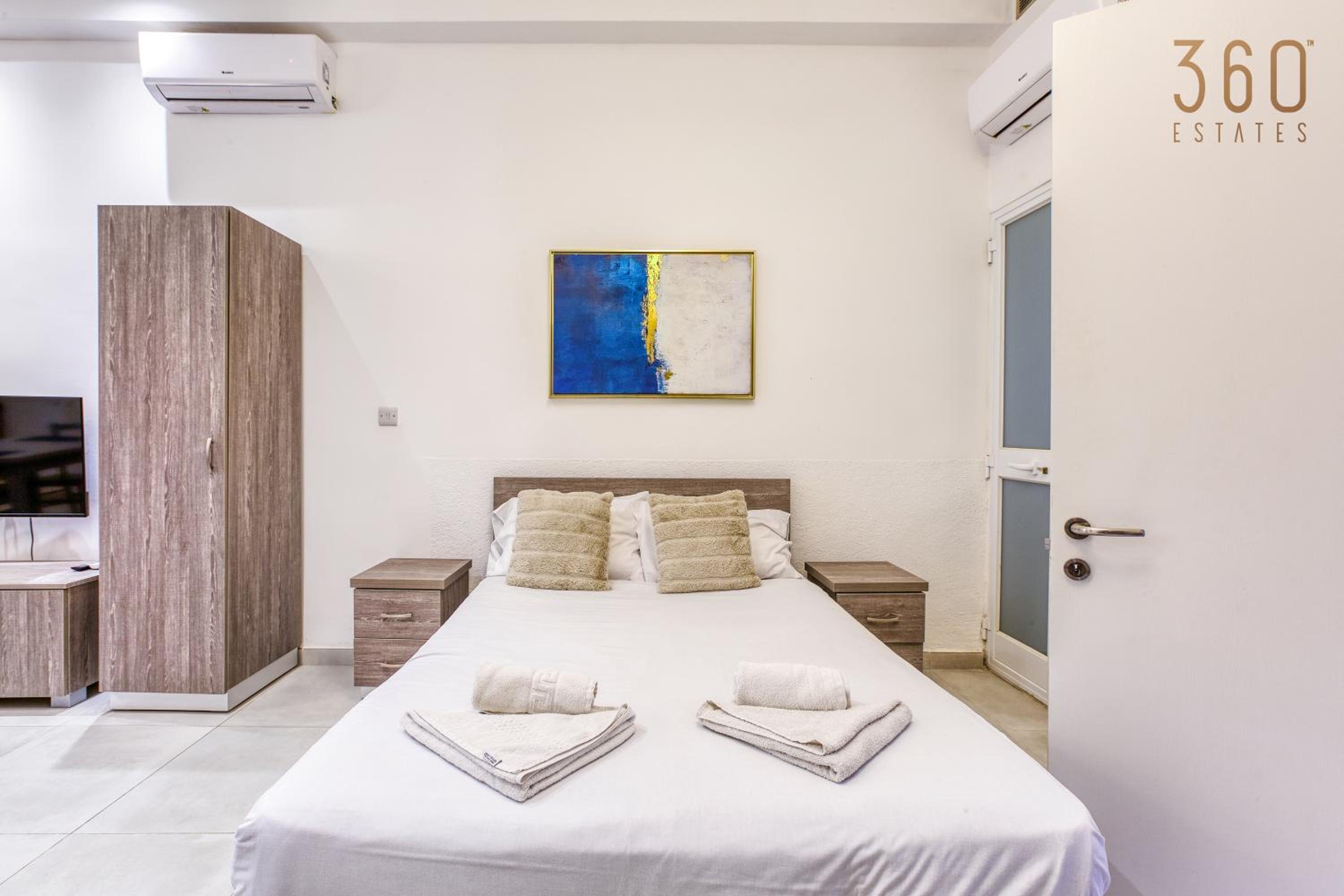 Lovely Studio Maisonette located in Gzira by 360 Estates view 2
