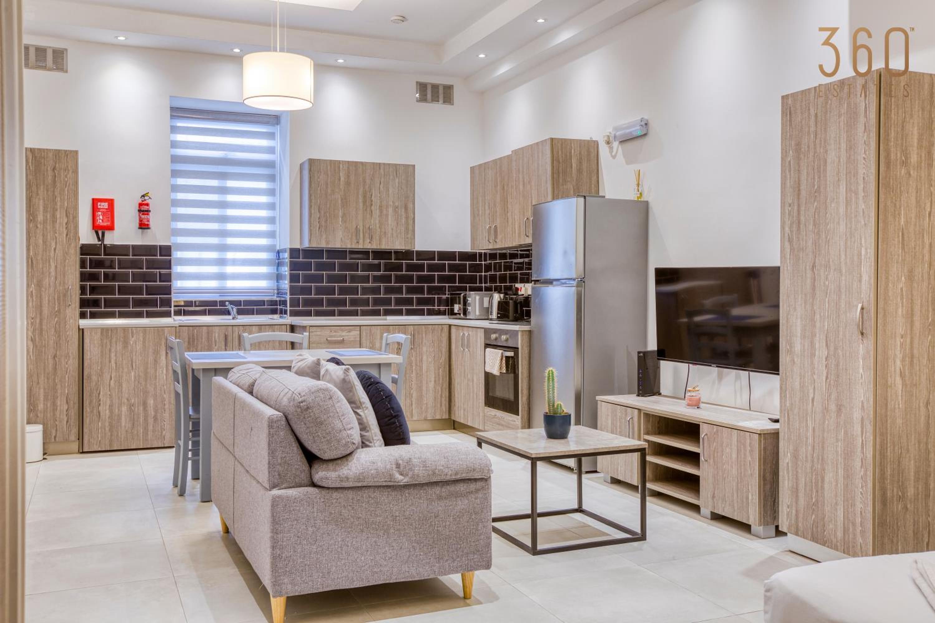 Lovely Studio Maisonette located in Gzira by 360 Estates view 5