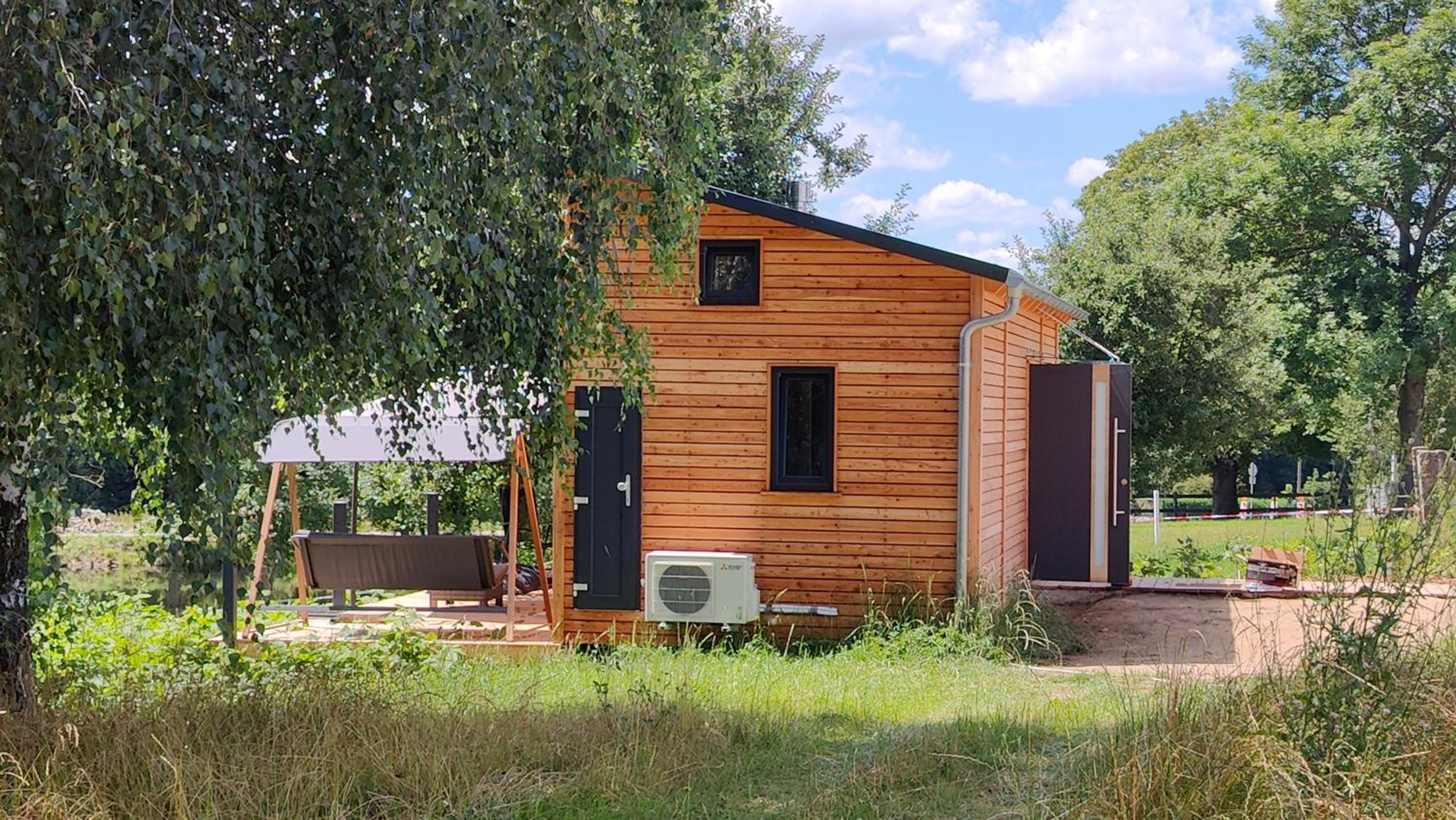 TinyHousebeiDresden mit Faßsauna unser größtes winziges Häuschen für bis zu 7 Personen, Kaminofen, große Terrasse - Nähe Sächsische Schweiz - Von Juni - Se
