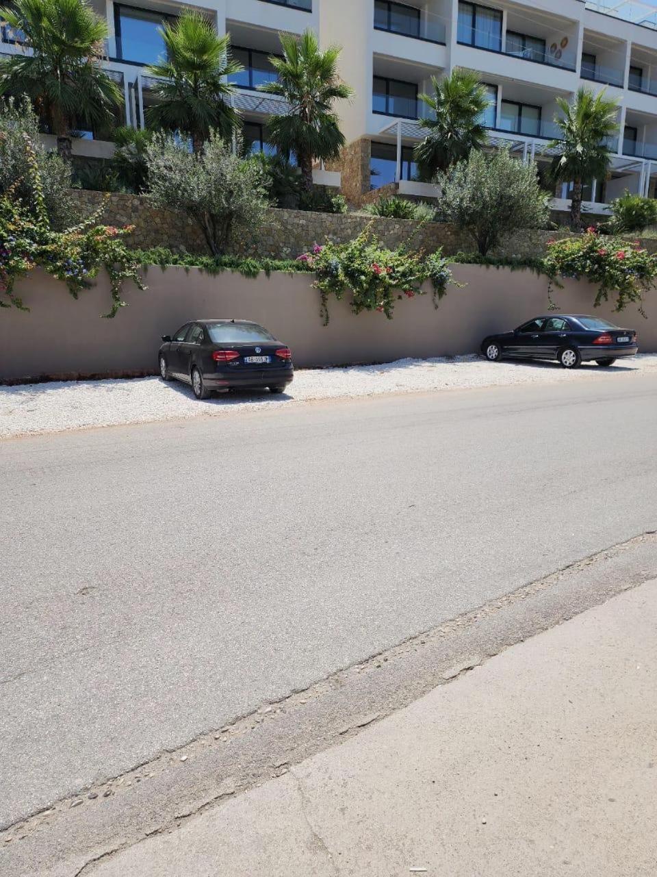 Ameli Luxury Apartment