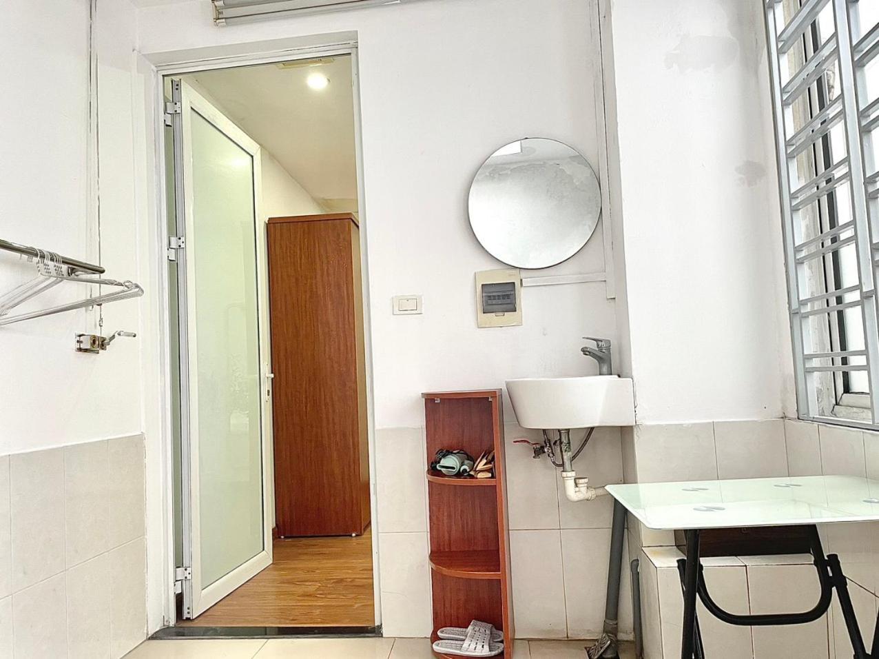 Hidden Paradise Apartment- 3 bedrooms -3 floors