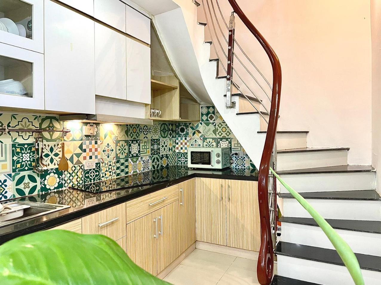 Hidden Paradise Apartment- 3 bedrooms -3 floors