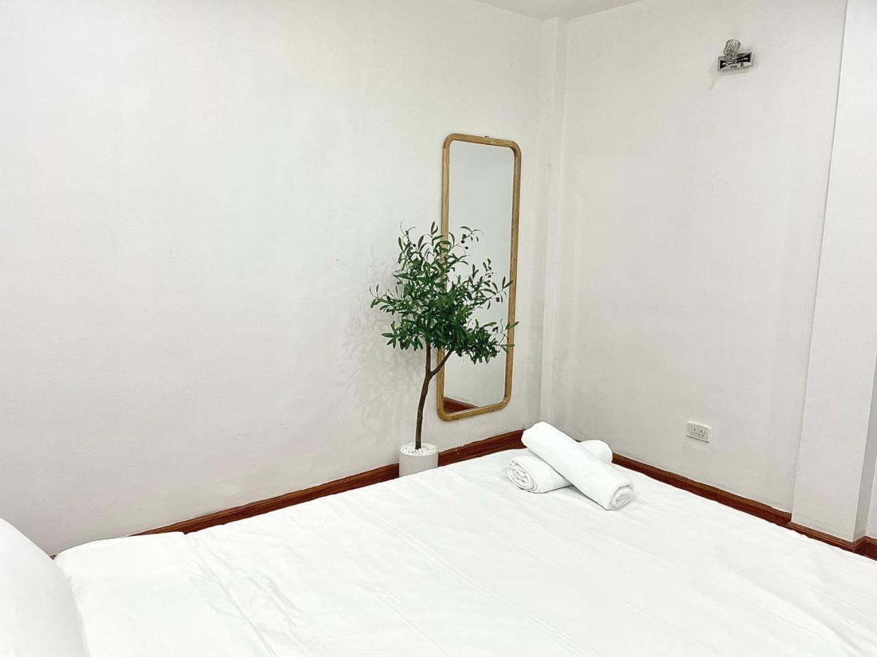 Hidden Paradise Apartment- 3 bedrooms -3 floors