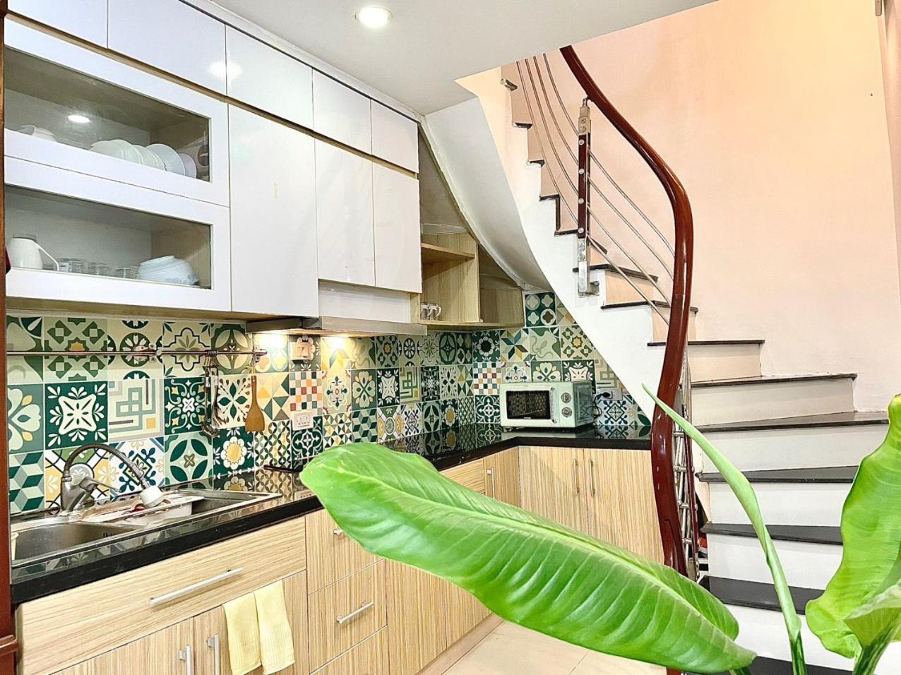 Hidden Paradise Apartment- 3 bedrooms -3 floors