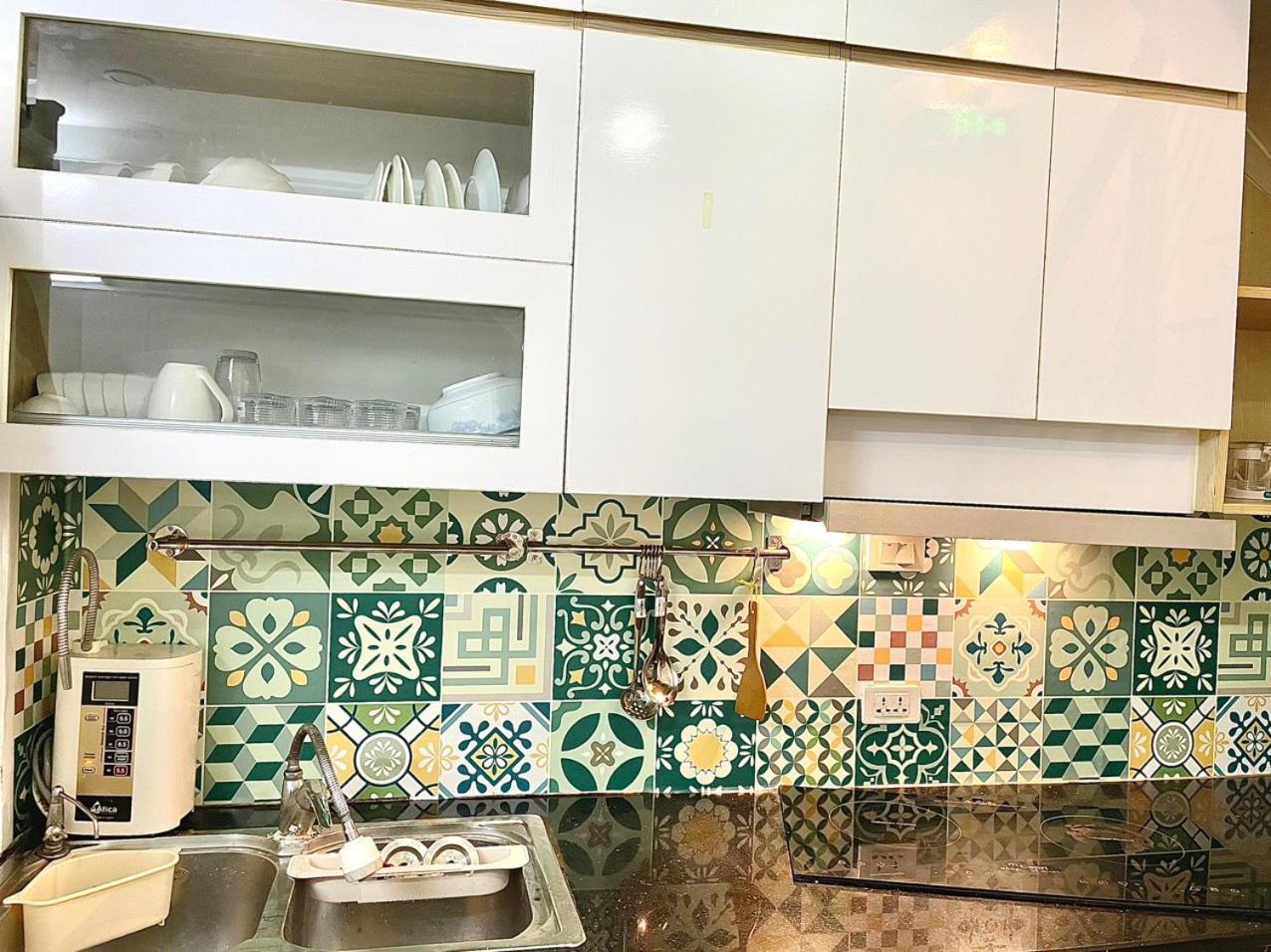 Hidden Paradise Apartment- 3 bedrooms -3 floors