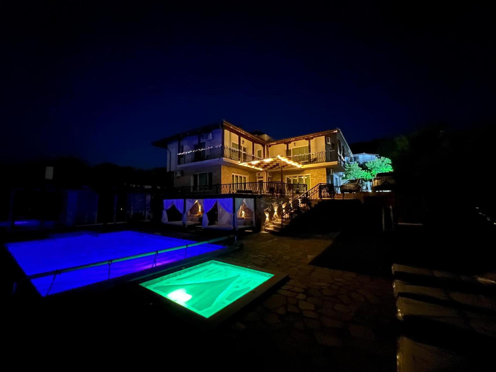 Boutique Villa Gioia del Sole with Salty Heated Pool