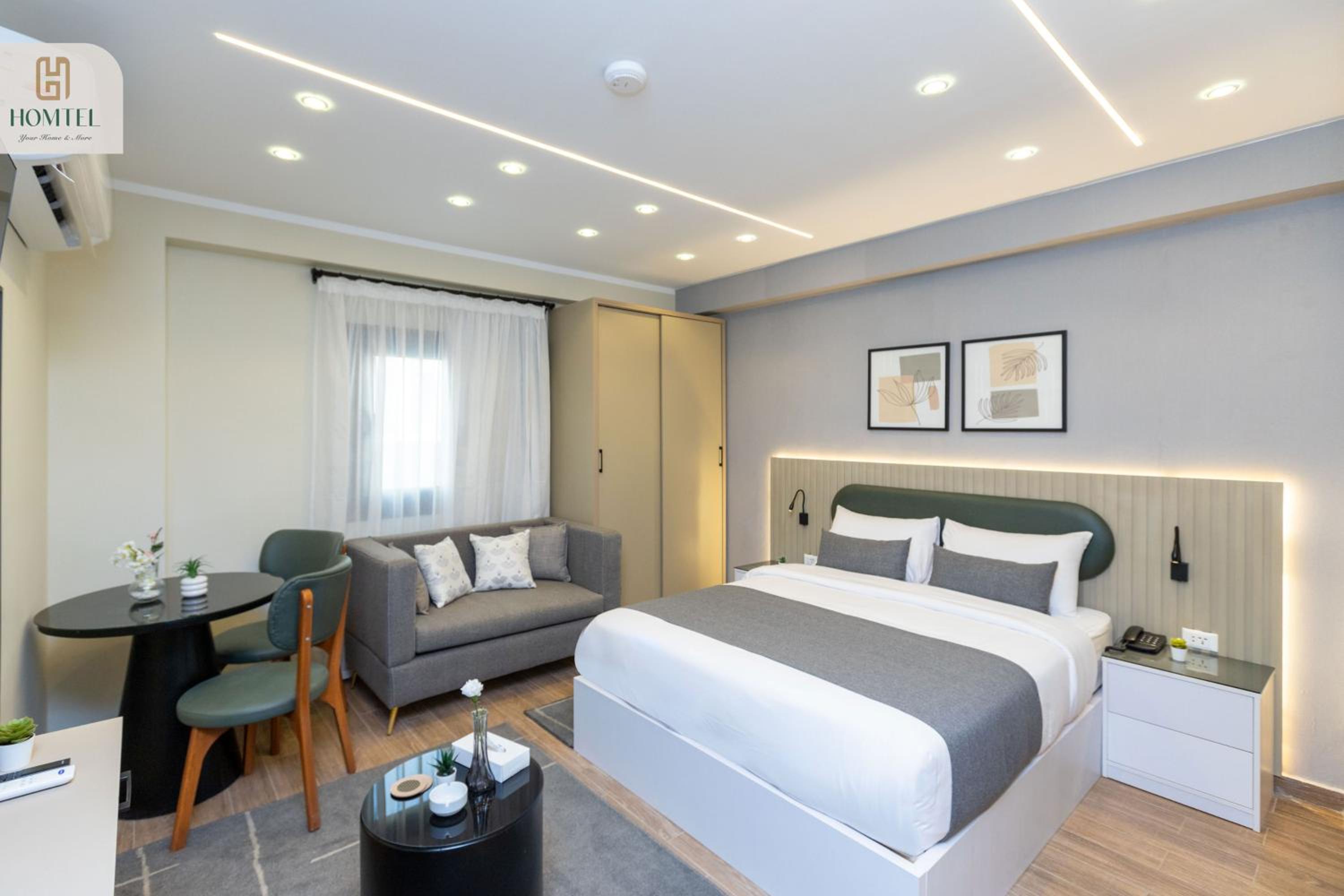 Homtel Residence AUC