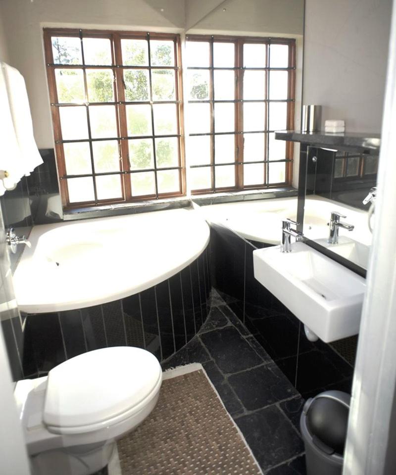 Boord Guest House