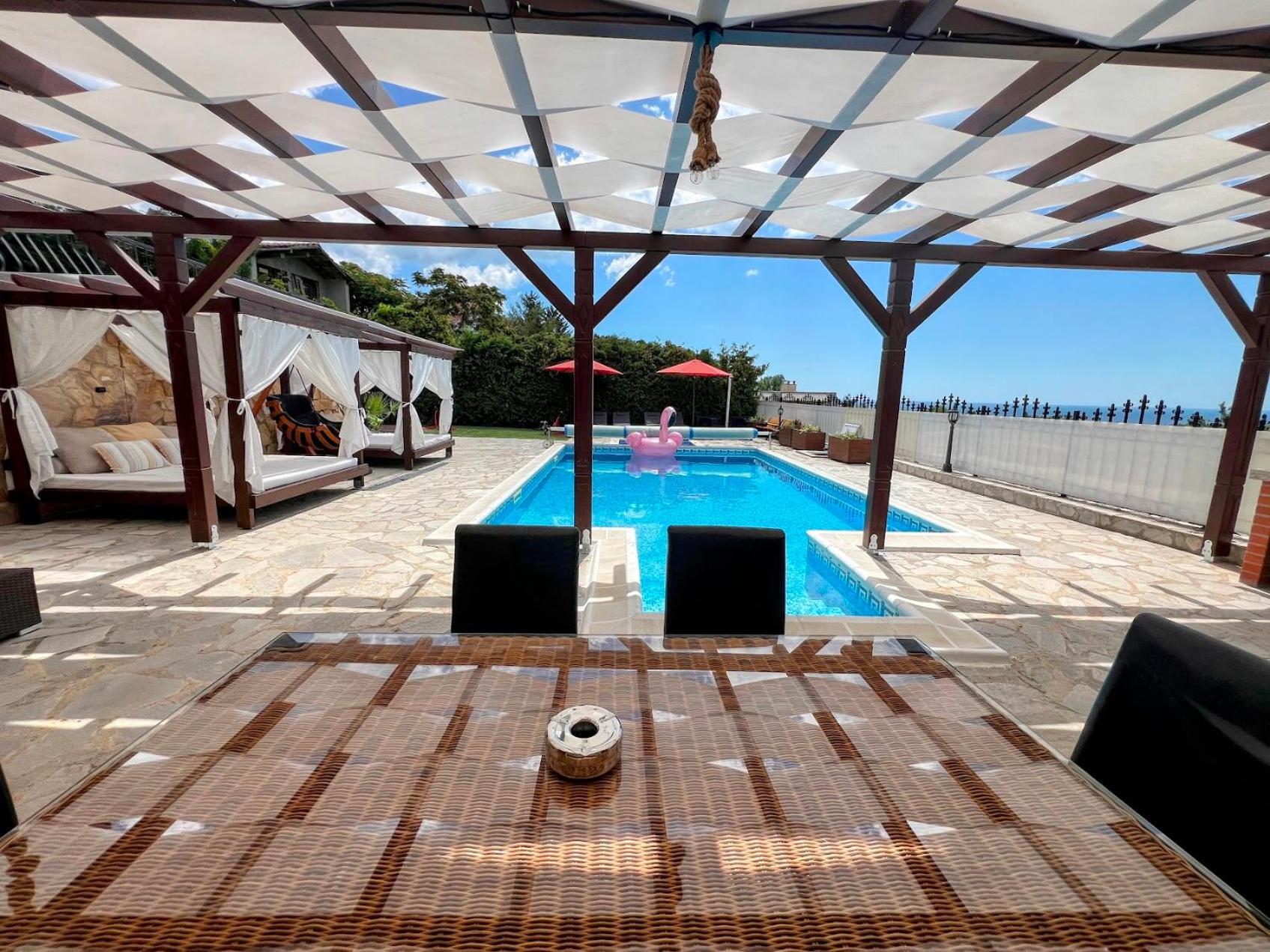 Boutique Villa Gioia del Sole with Salty Heated Pool