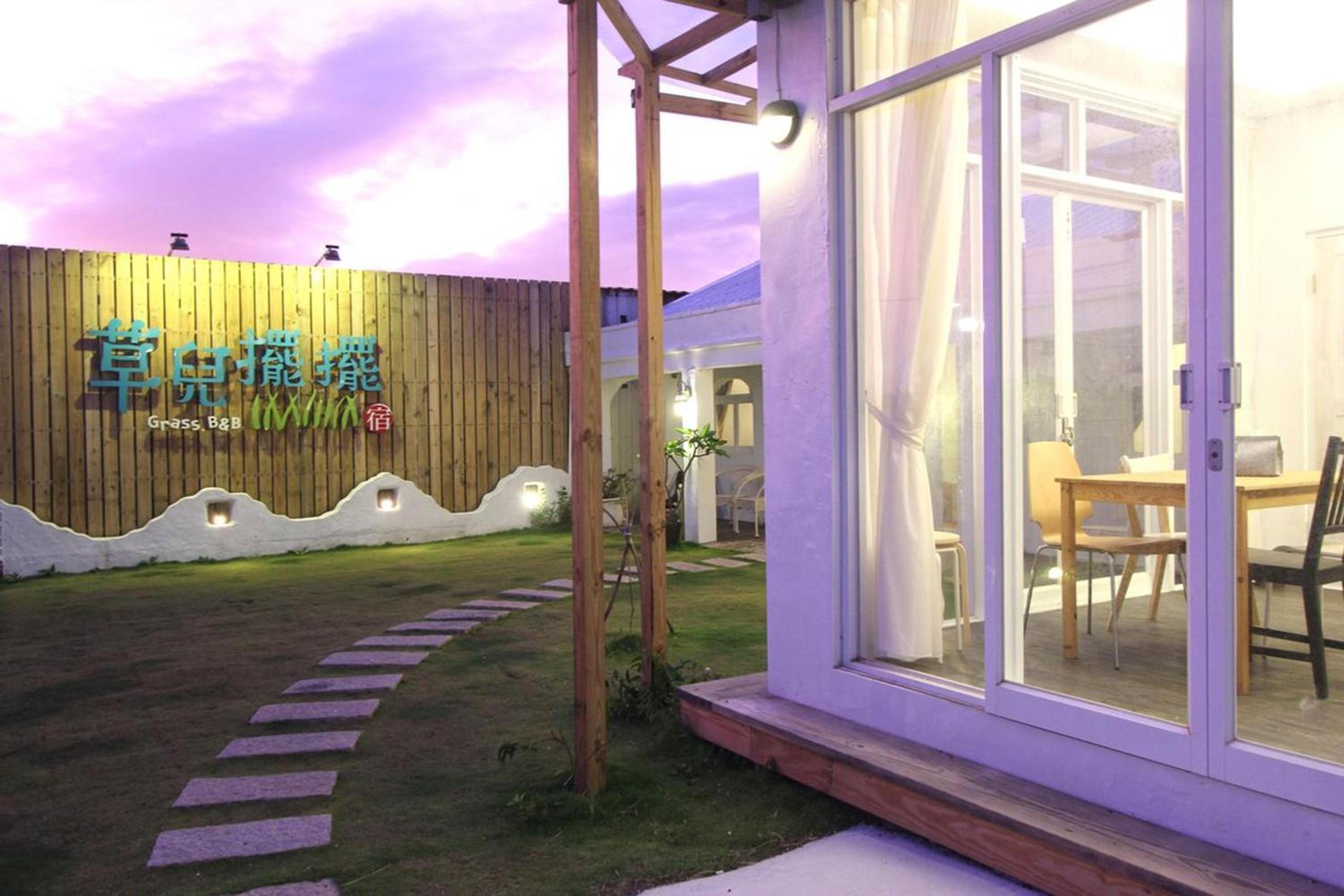 Grass B&B