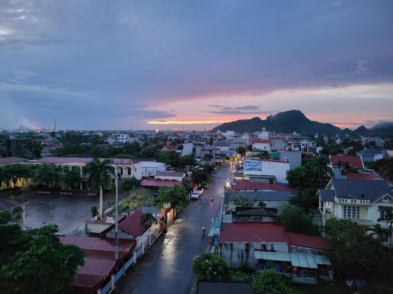 Gala Hotel & Apartment view 2