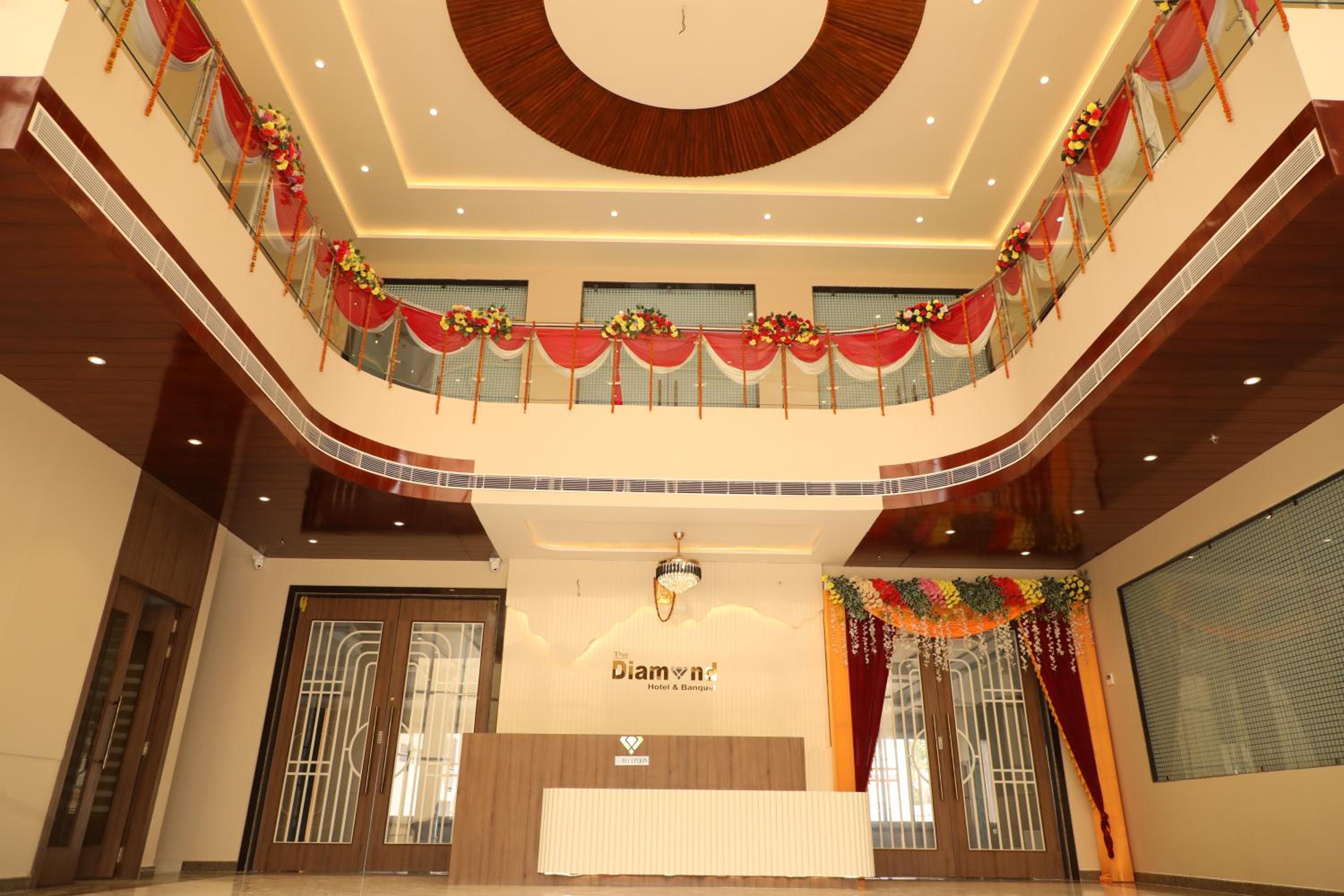 The DIAMOND HOTEL& BANQUET