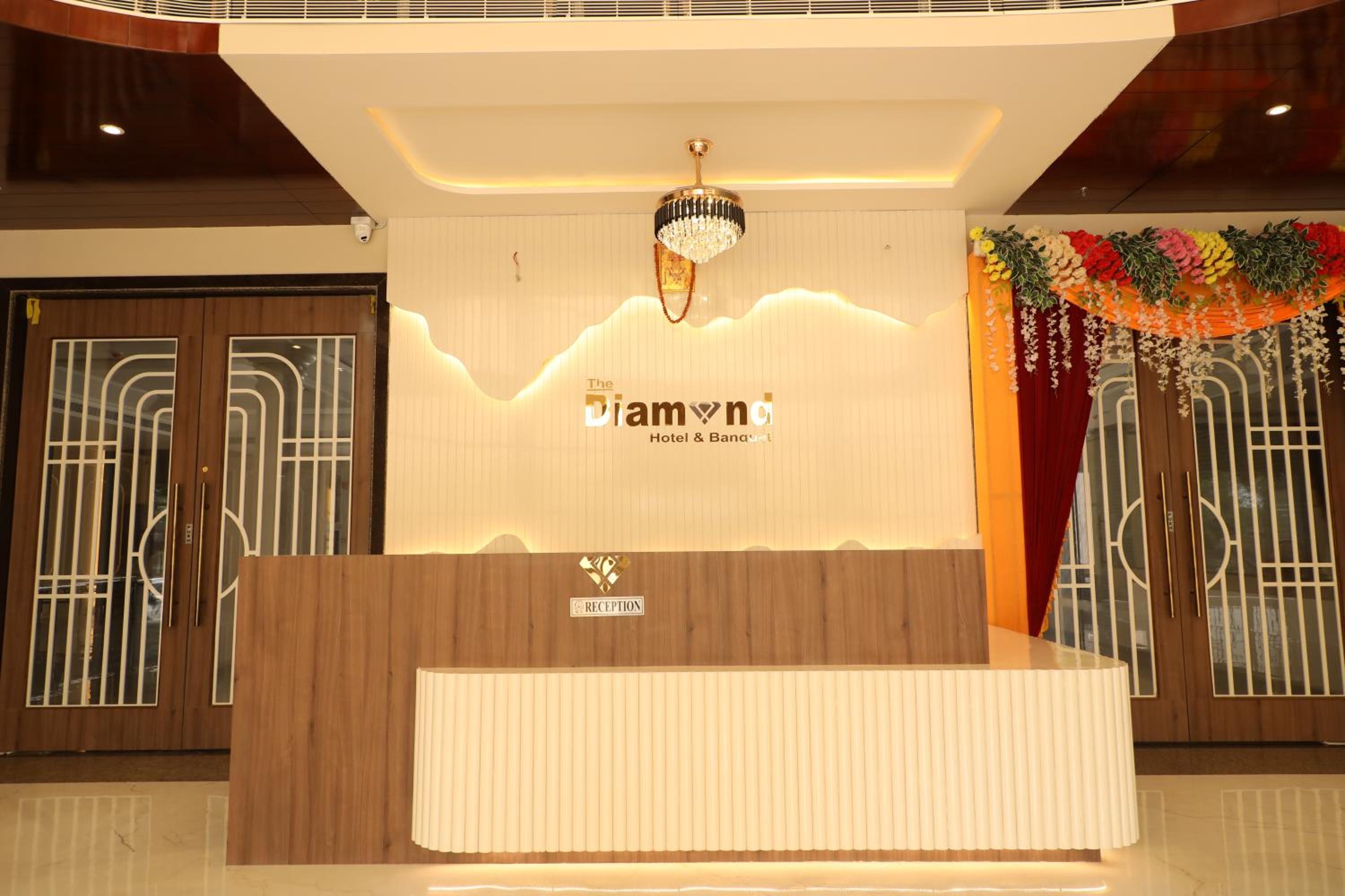 The DIAMOND HOTEL& BANQUET