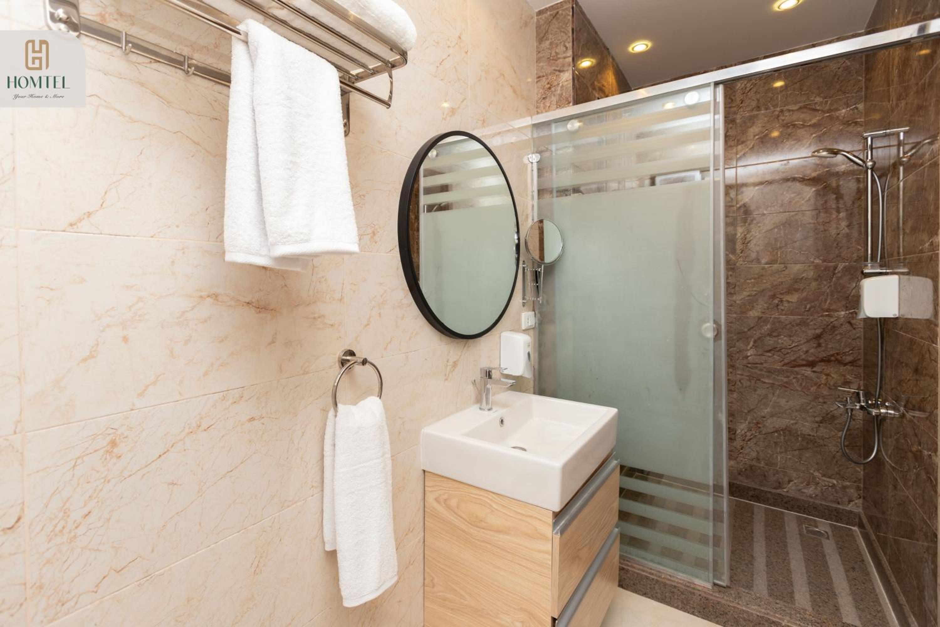 Homtel Residence AUC