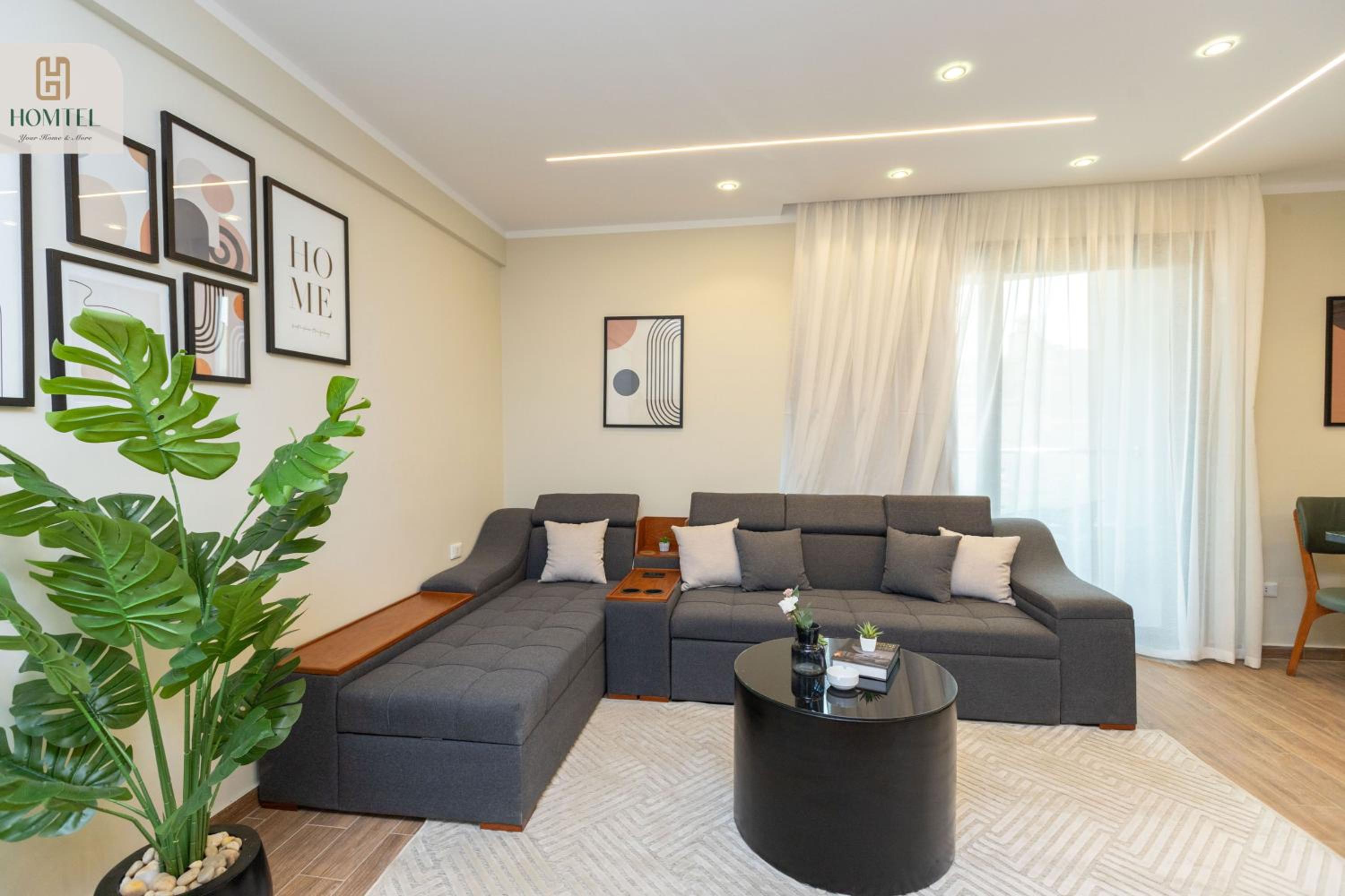 Homtel Residence AUC