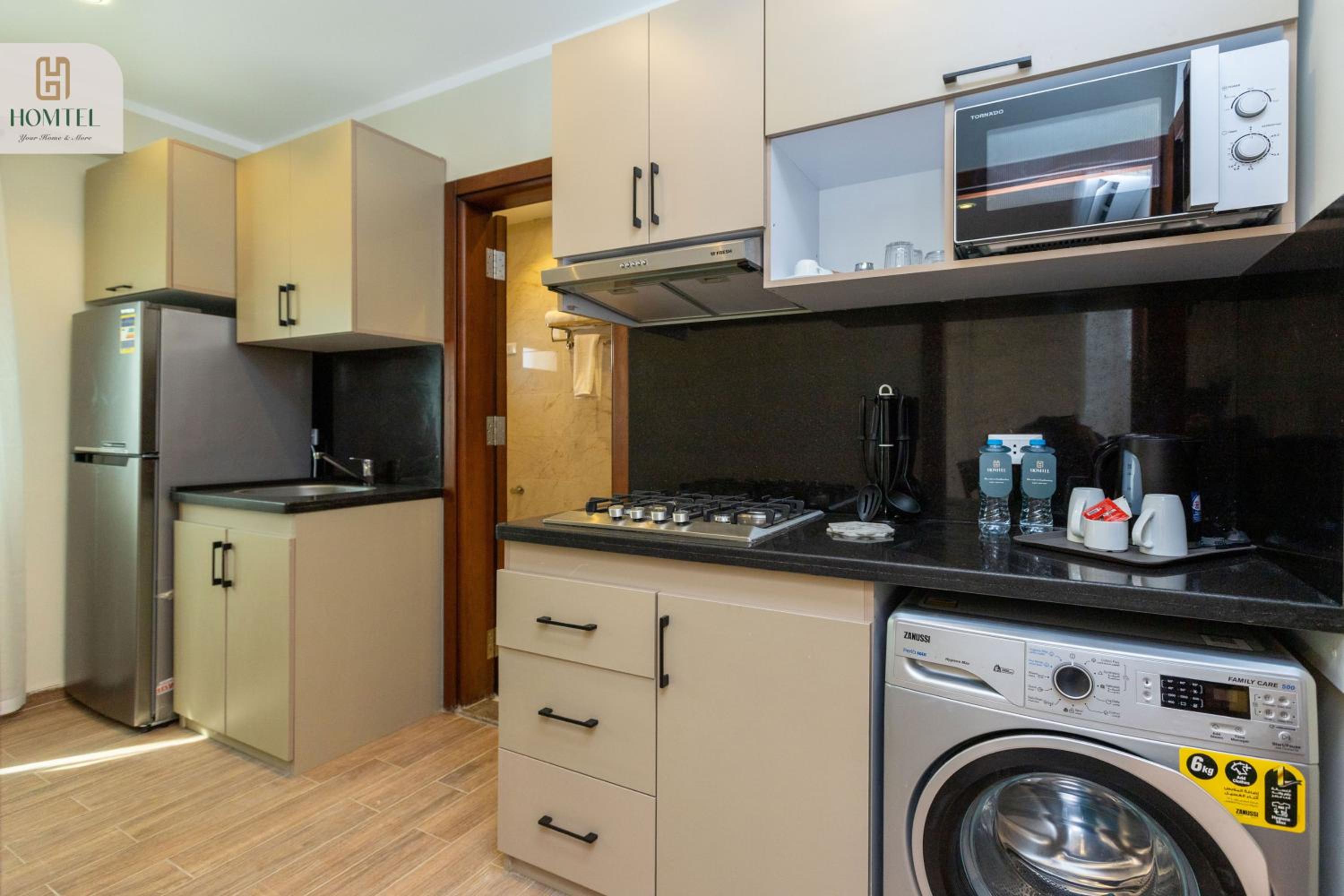 Homtel Residence AUC