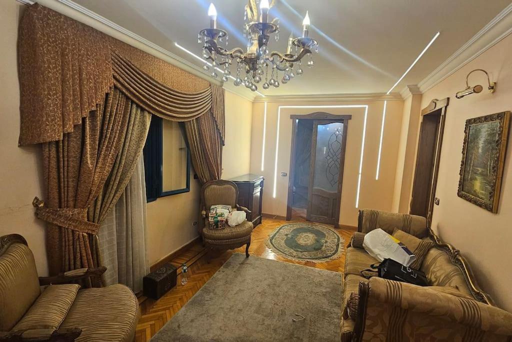 fawzi moaz main st-families only