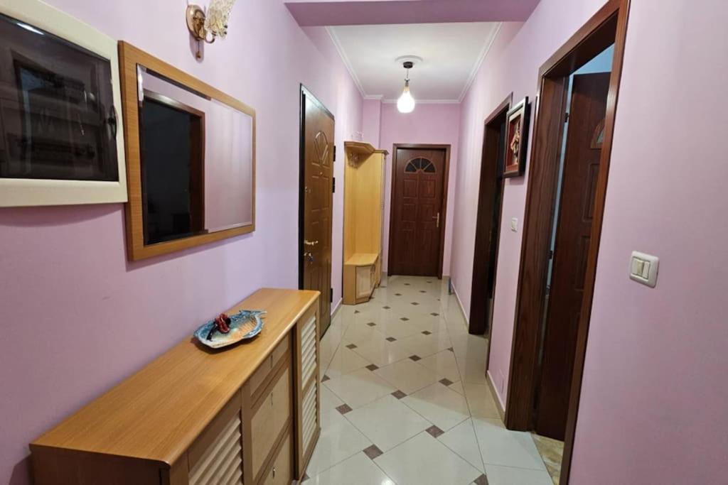 Elena's Apartment