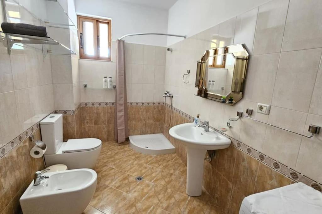 Elena's Apartment