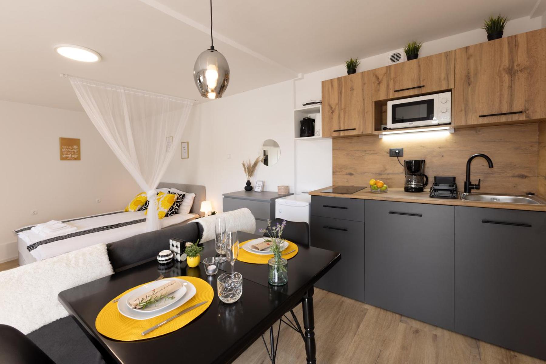 Apartments Lia