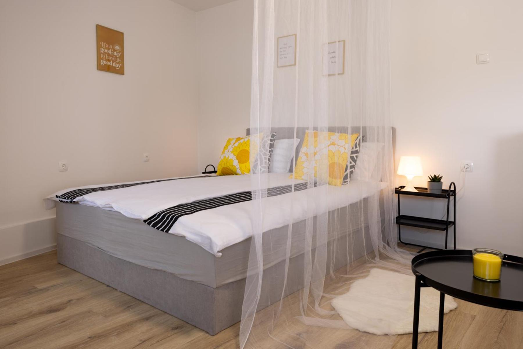 Apartments Lia