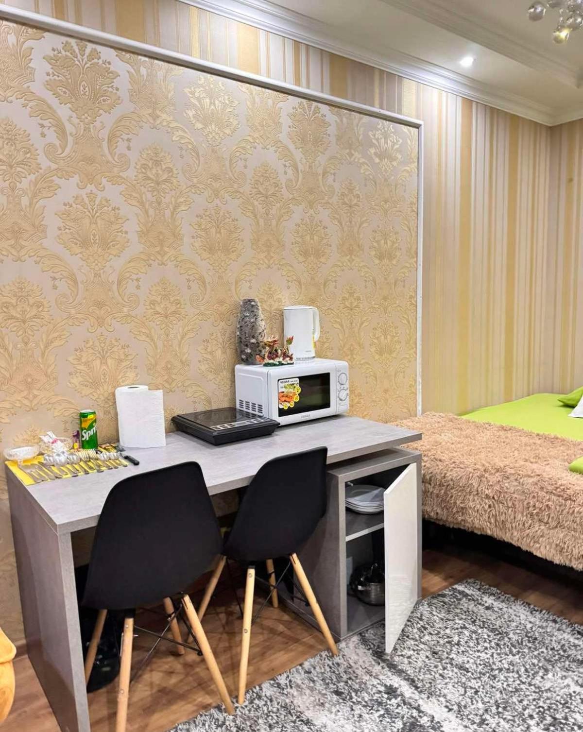 Single in the room view 3