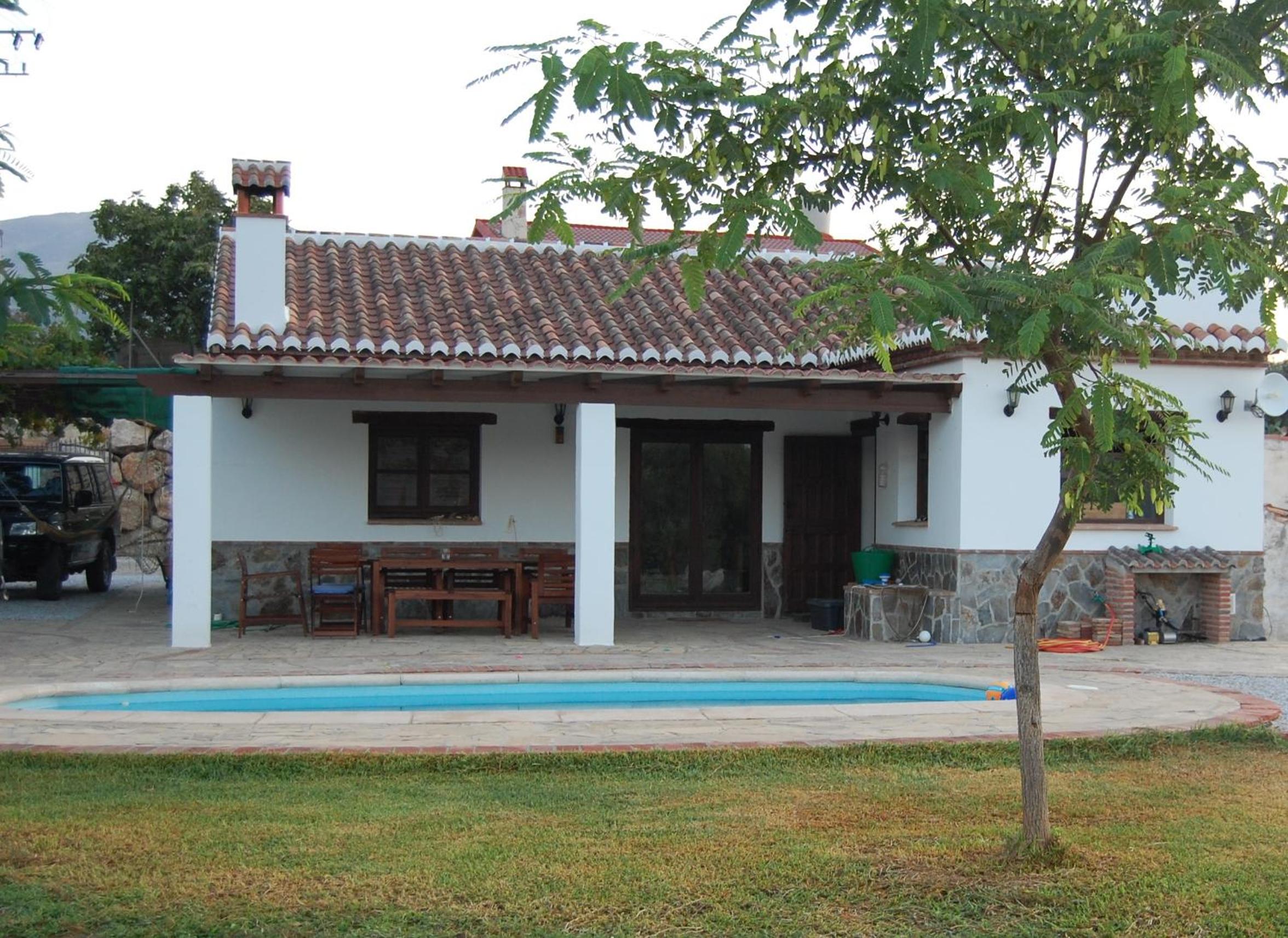 Casa Herrera's Quiet Lake Escape