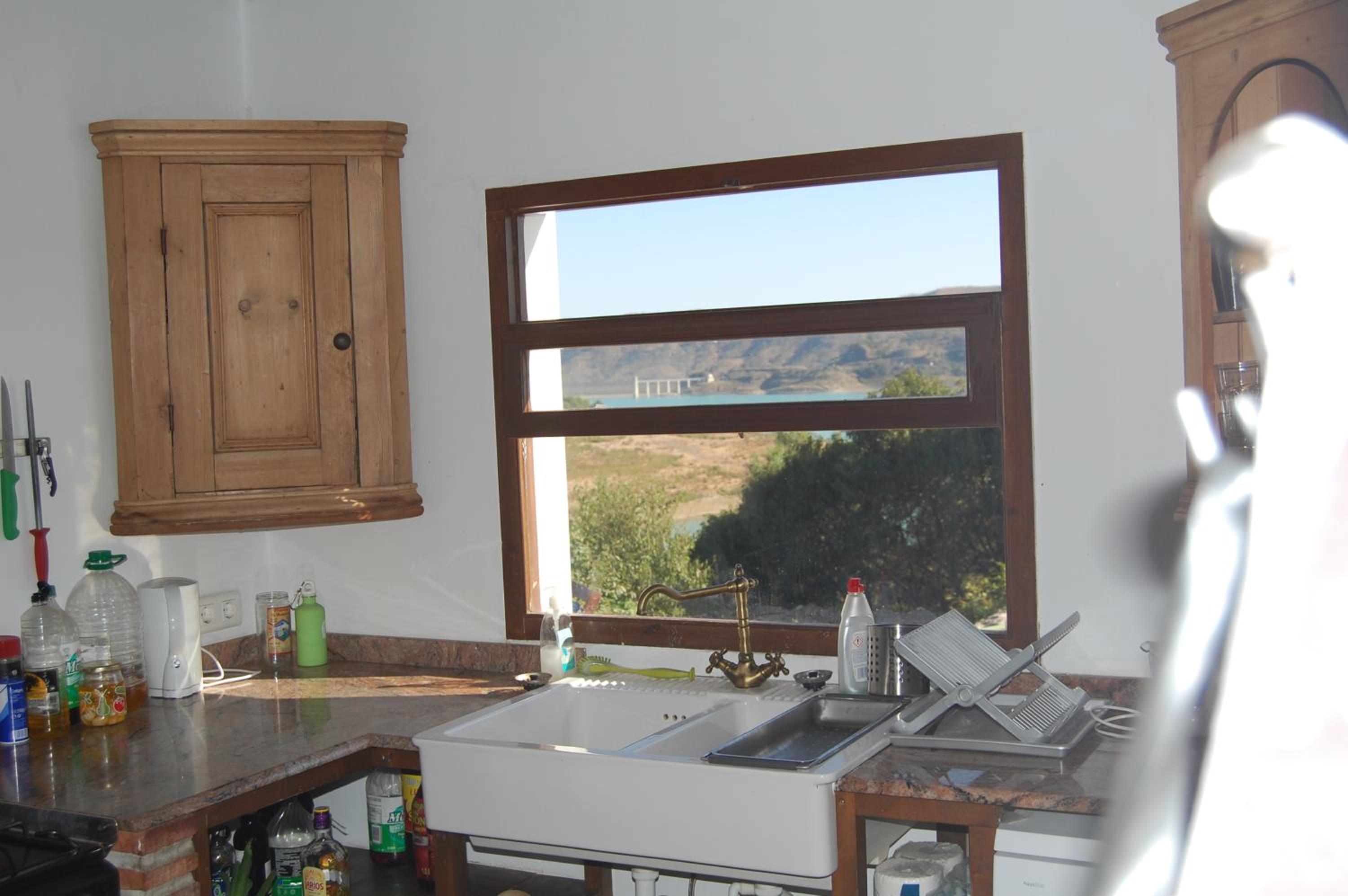 Casa Herrera's Quiet Lake Escape