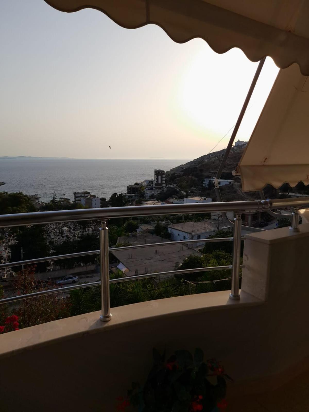 SeaSide Apartments