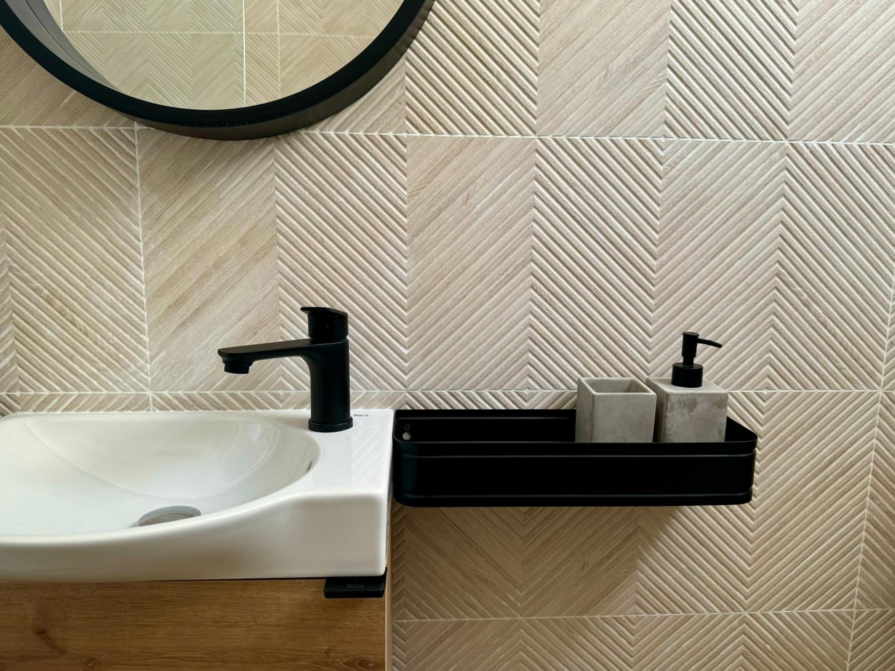 Luxury two bed Kato Pafos flat