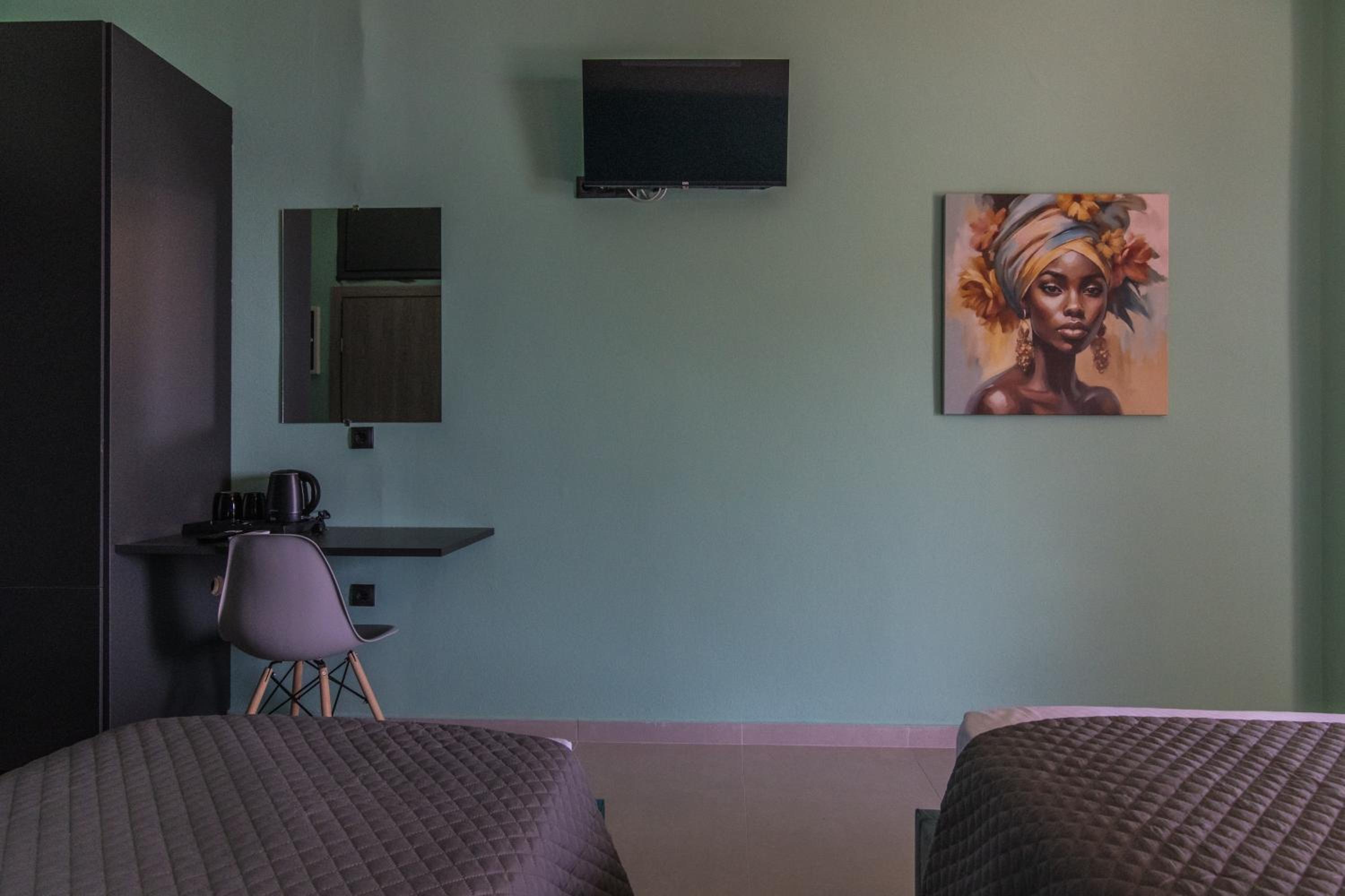 hotel room
